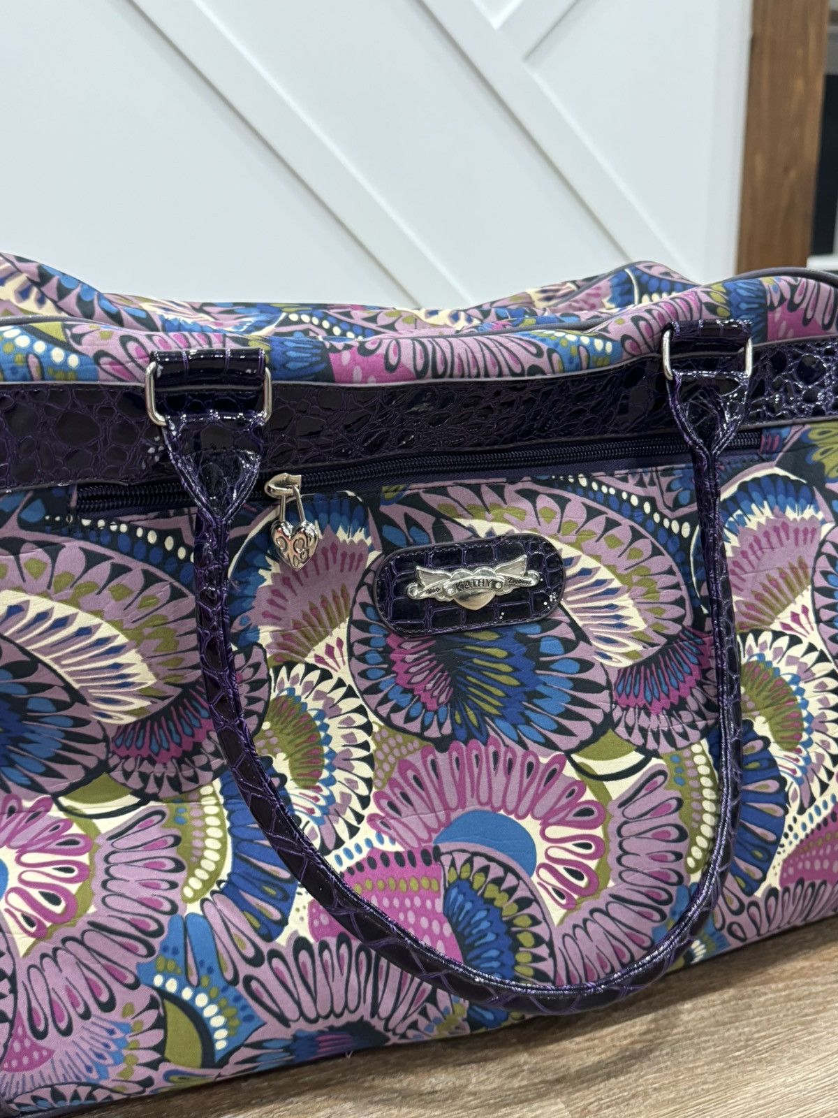 Vintage Kathy Van Zeeland Vintage Y2K Psychedelic Rolling Duffel Bag Size ONE SIZE - 5 Thumbnail