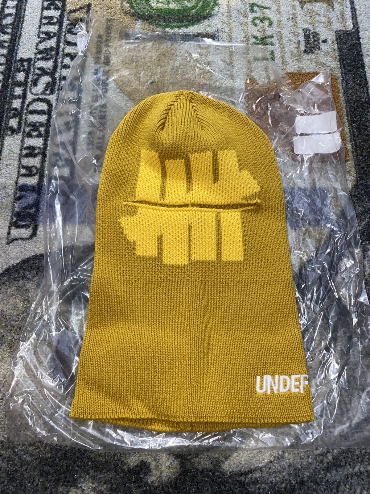Undefeated Undefeated Icon Logo Balaclava Mustard Size ONE SIZE - 1 Thumbnail