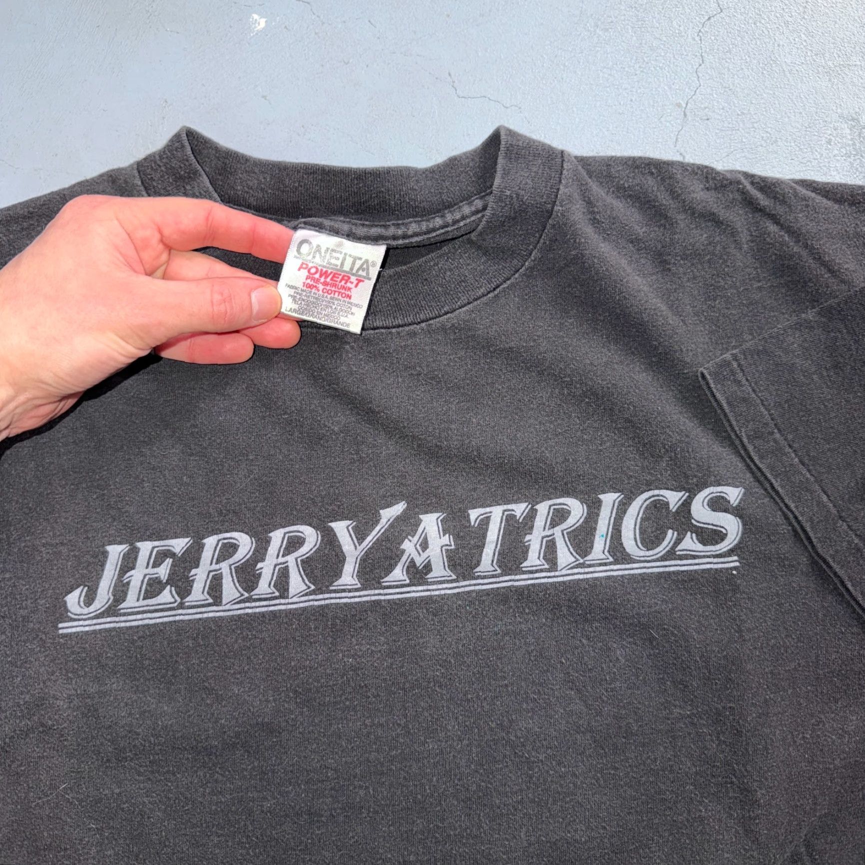 Vintage VINTAGE Oneita T Shirt Men L Black Crew Neck Short Sleeve Grateful Dead Jerry Oneita 90s Vintage Theme 70s 80s 90s Graphic Print Music Band Size US L / EU 52-54 / 3 - 3 Thumbnail