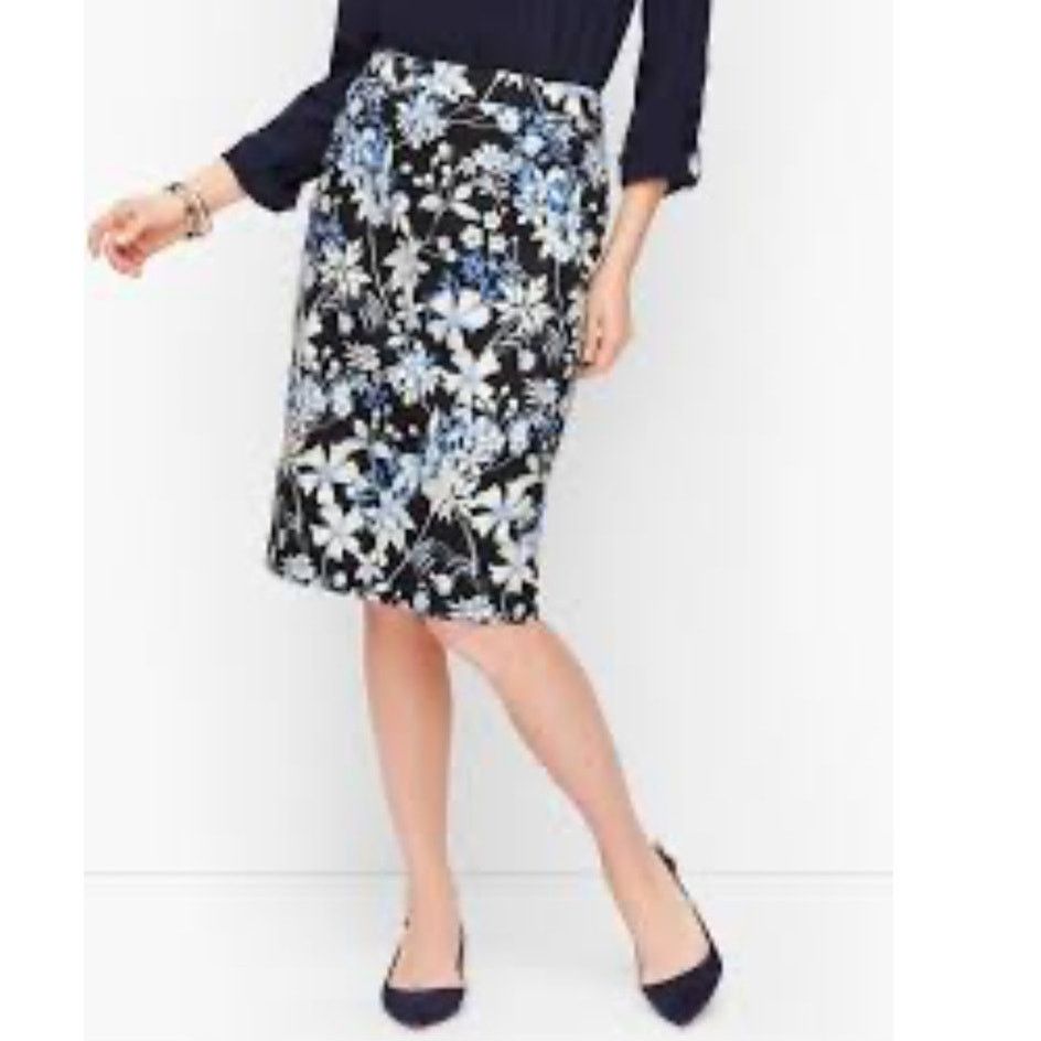 Other Talbots Floral Sateen Pencil Knee Length Skirt Petite 12 Size 34" / US 12 / IT 48 - 1 Thumbnail