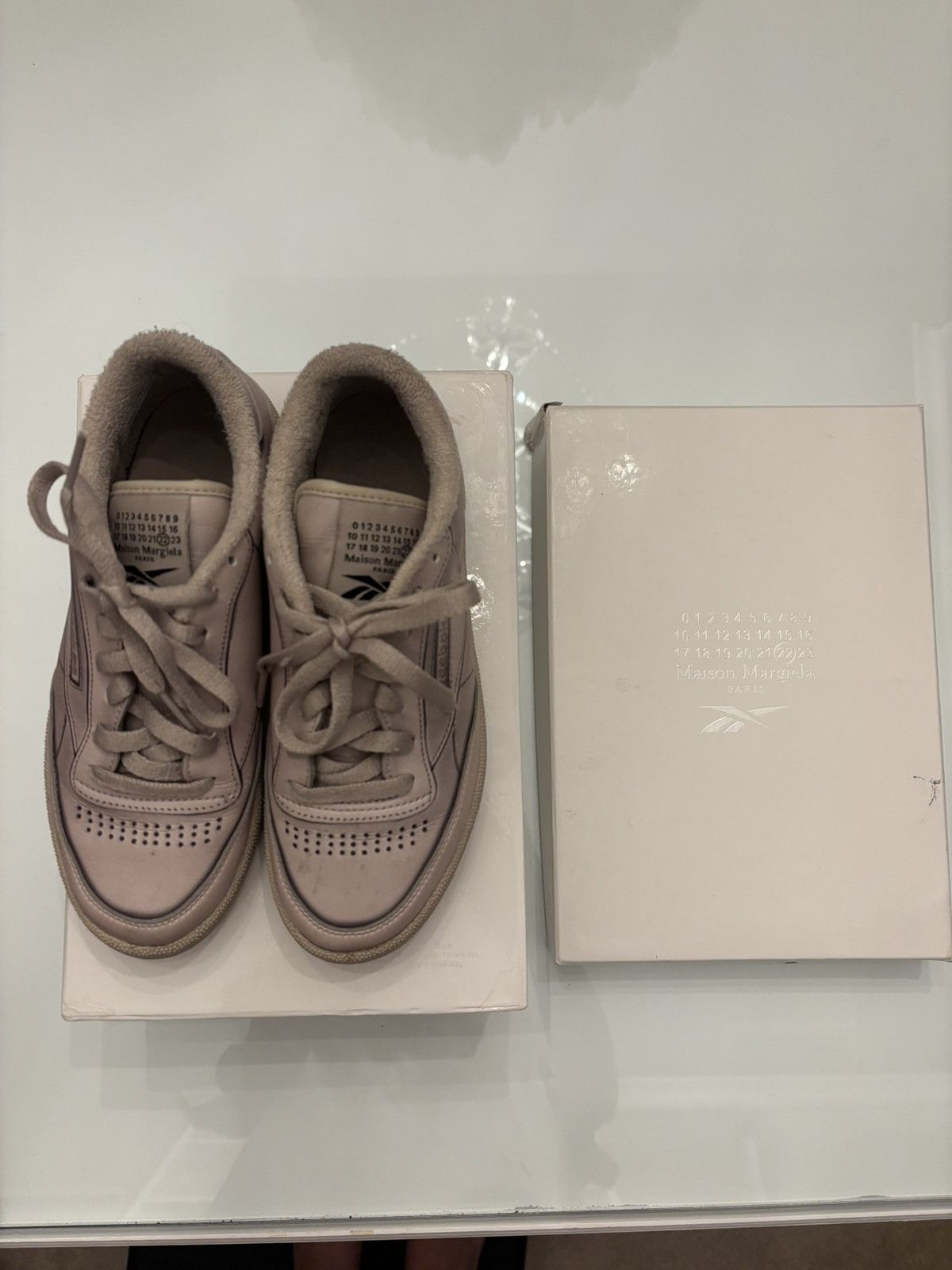 Maison Margiela × Reebok Maison Margiela x Reebok Size US 5 / EU 37 - 2 Thumbnail
