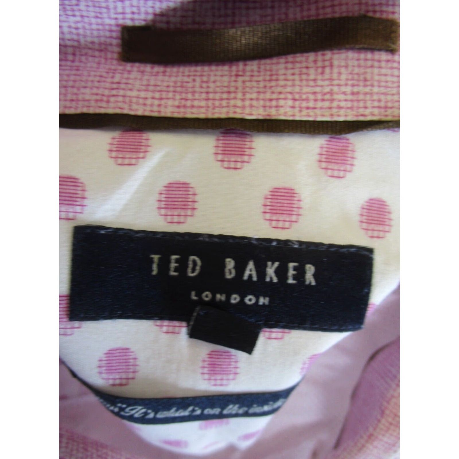Ted Baker VINTAGE Ted Baker Shirt Mens Button-Up Short Sleeve 2XL Pink Cotton Regular MENS Shirt 2XL Pink Ted Baker Button-Up Short Sleeve Size US XXL / EU 58 / 5 - 6 Thumbnail