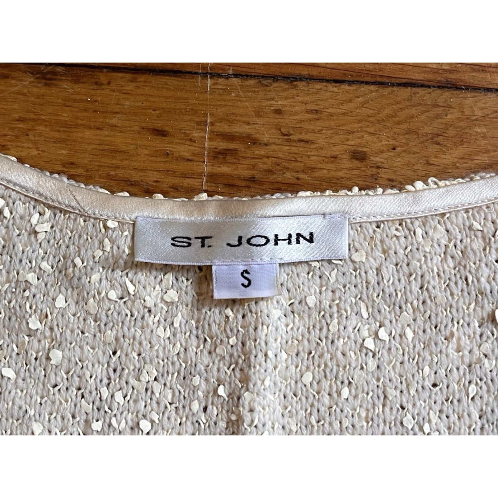St. John St John Evening 2 Piece Sweater Tank Top Set Women's S Ivory Textured Sequins Size S / US 4 / IT 40 - 4 Thumbnail