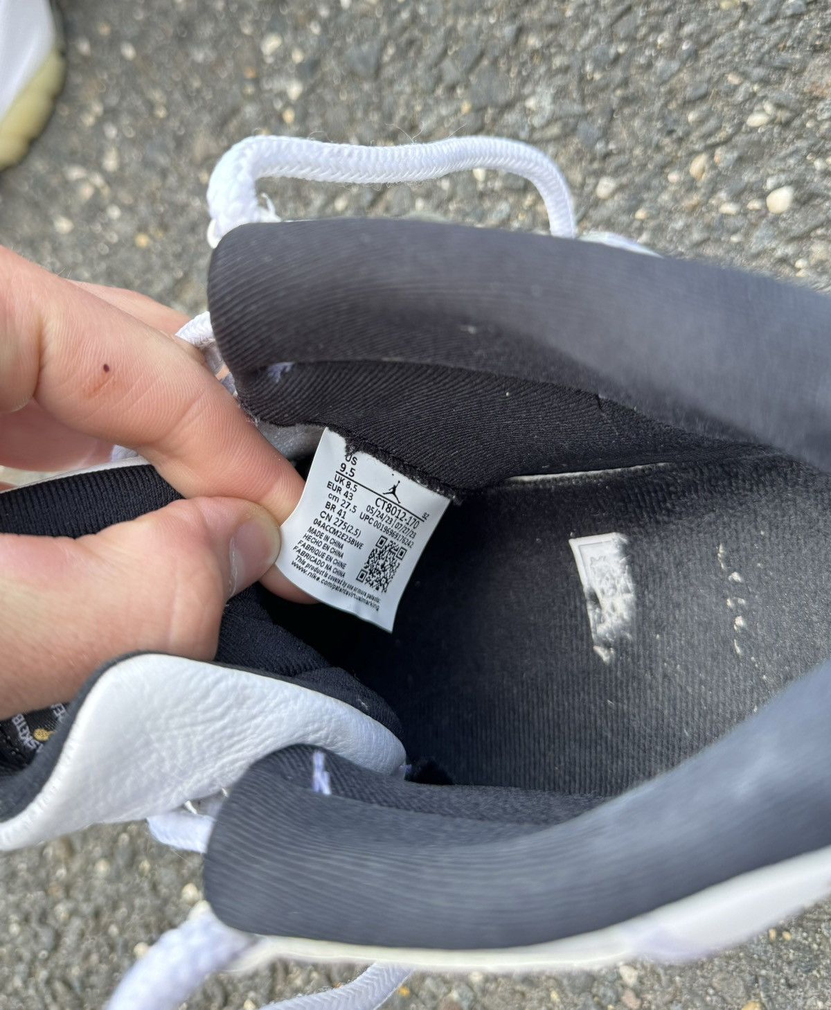 Jordan Brand × Nike Jordan Retro 11 Size US 9.5 / EU 42-43 - 7 Thumbnail