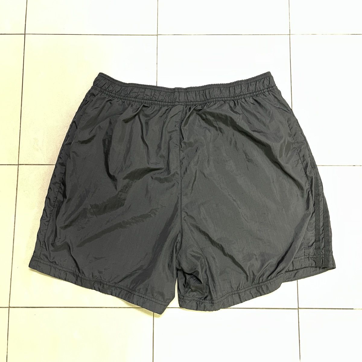 Adidas Adidas Black Stripes Shorts Size 30" / US 8 / IT 44 - 13 Thumbnail