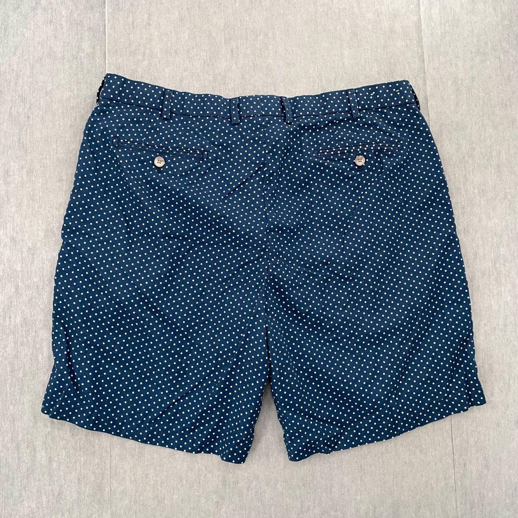 Peter Millar Peter Millar Shorts Adult 40 Blue Polka Dot Linen Cotton Chino Golf Mens Size US 40 / EU 56 - 2 Thumbnail