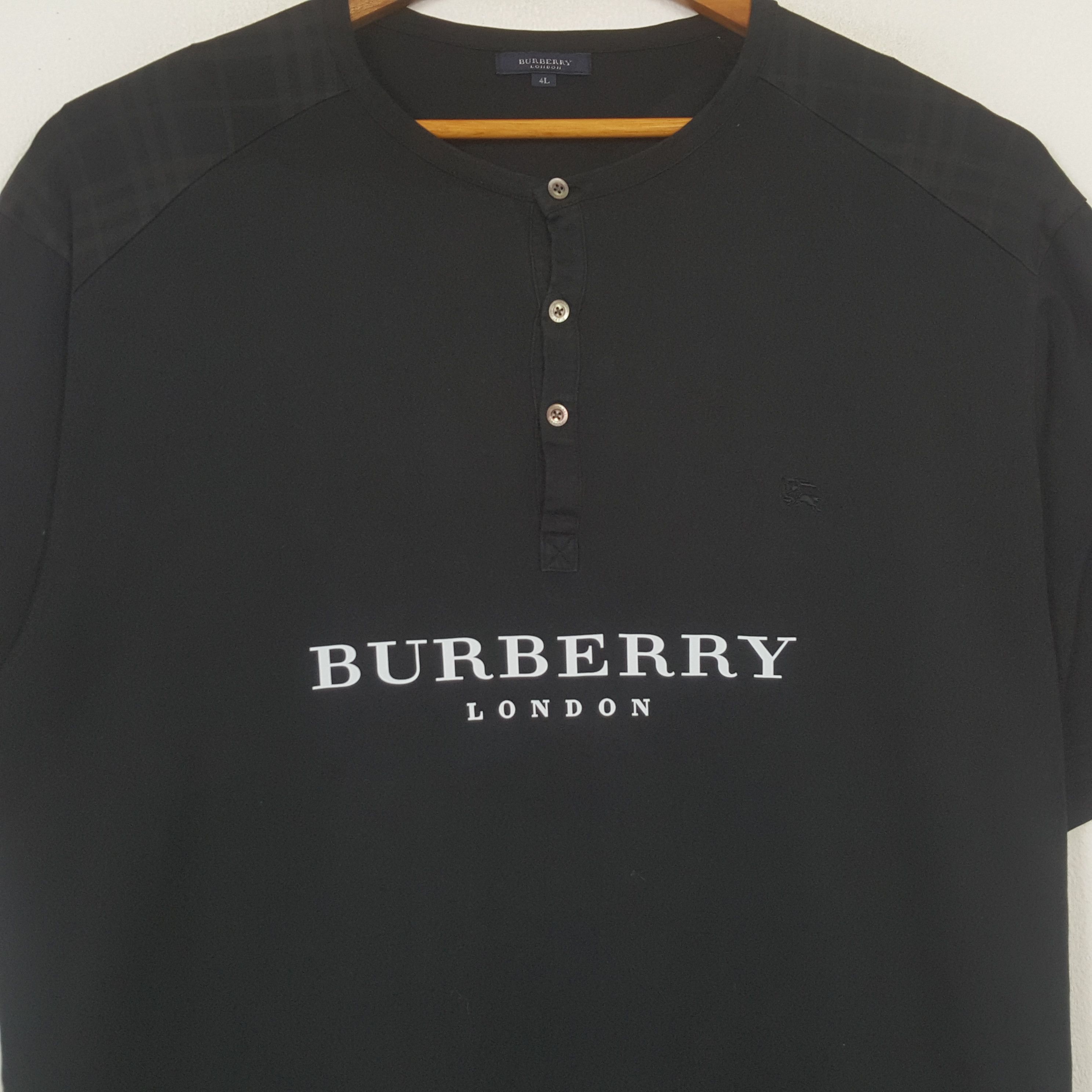Burberry × Vintage Vintage BURBERRY LONDON Fashion Brand T-shirt C285N9 Size US XL / EU 56 / 4 - 2 Thumbnail