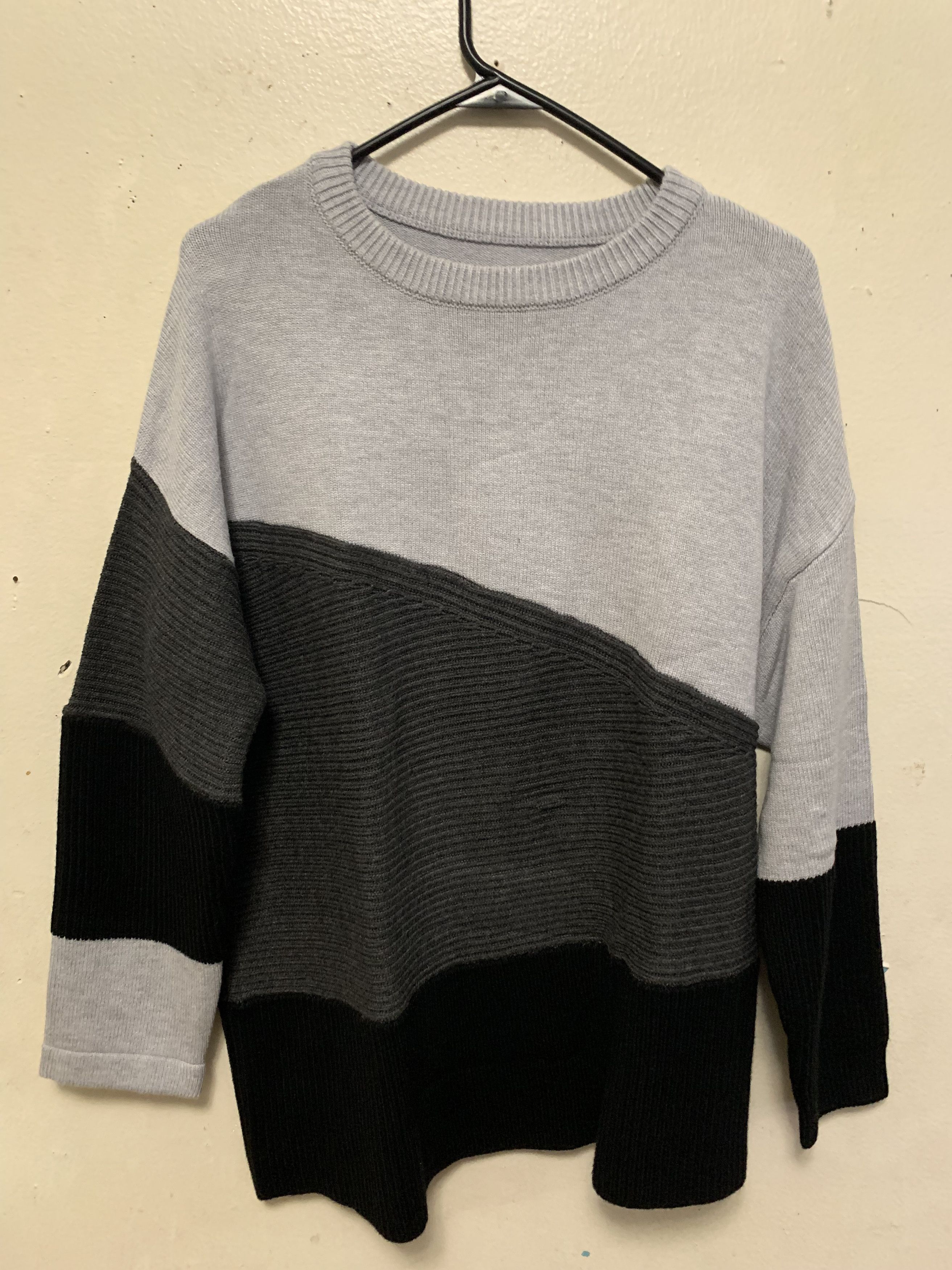 Other SAMPLE Tri-Color Knit Sweater ⊛ GRY/DRKGRAY/BLK ⊛ Brand New Size US L / EU 52-54 / 3 - 8 Thumbnail