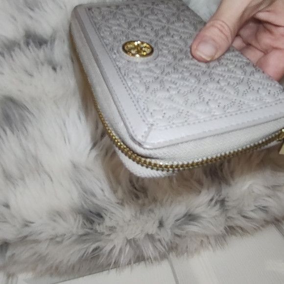 Tory Burch Tory Burch Bryant quilted leather zip wristlet wallet Size ONE SIZE - 8 Thumbnail