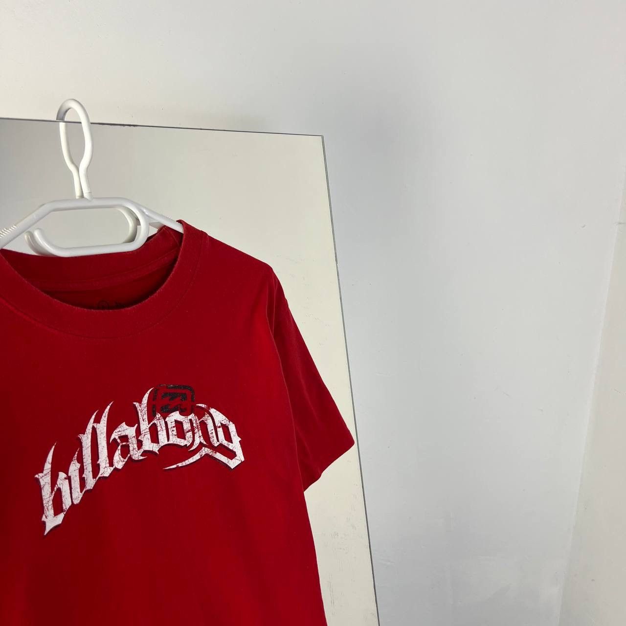 Billabong Vintage Y2K Billabong Big Logo Surf Style T-Shirt Size US L / EU 52-54 / 3 - 2 Thumbnail