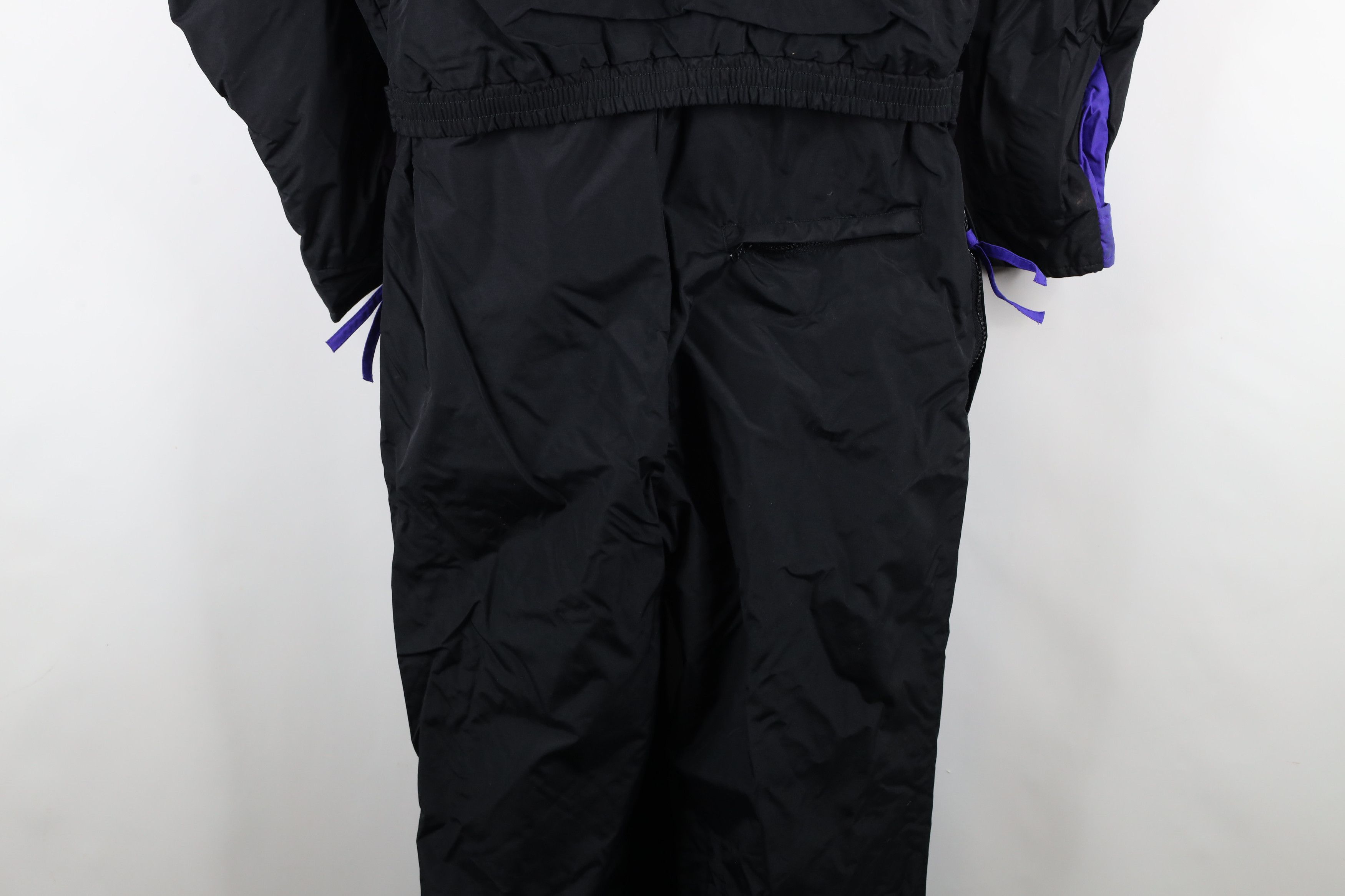 Columbia × Vintage Vintage 90s Columbia Distressed Insulated Belted Snow Suit Size M / US 6-8 / IT 42-44 - 22 Thumbnail