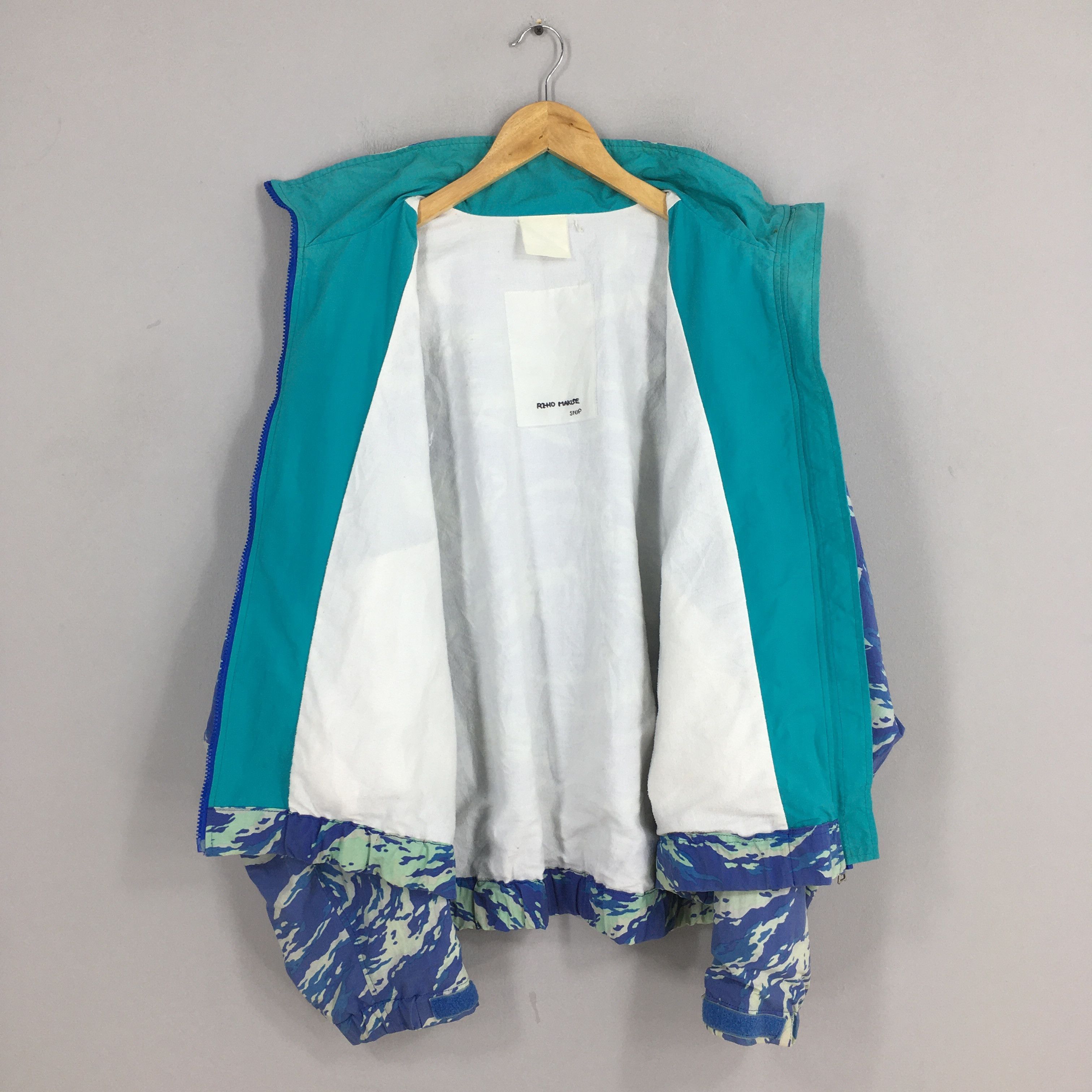 Helly Hansen Helly Hansen Sea Life Abstract Windbreaker Jacket Large Size US L / EU 52-54 / 3 - 5 Thumbnail
