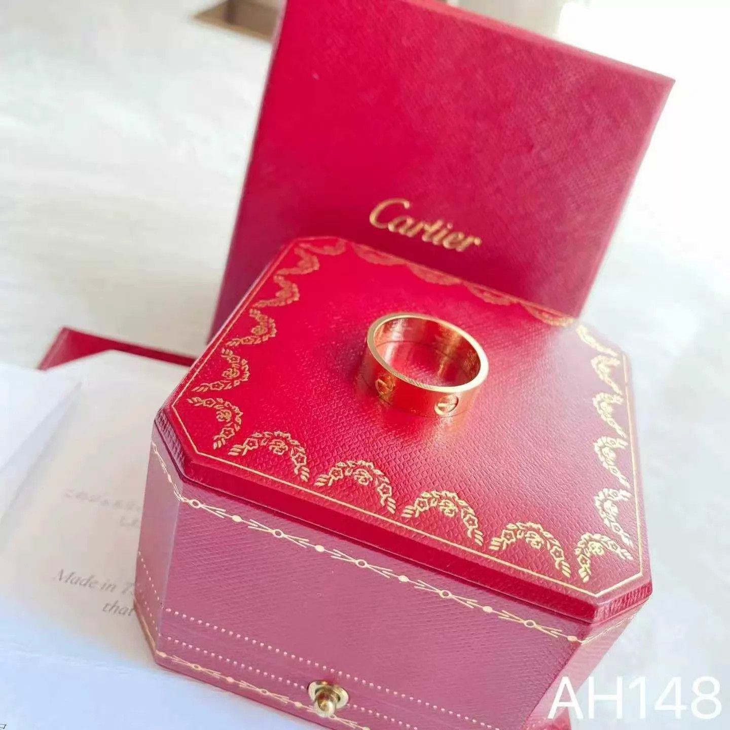 Cartier Cartier Love Wide Ring 18K Yellow Gold 56 Unworn Box&Papers Size ONE SIZE - 8 Thumbnail