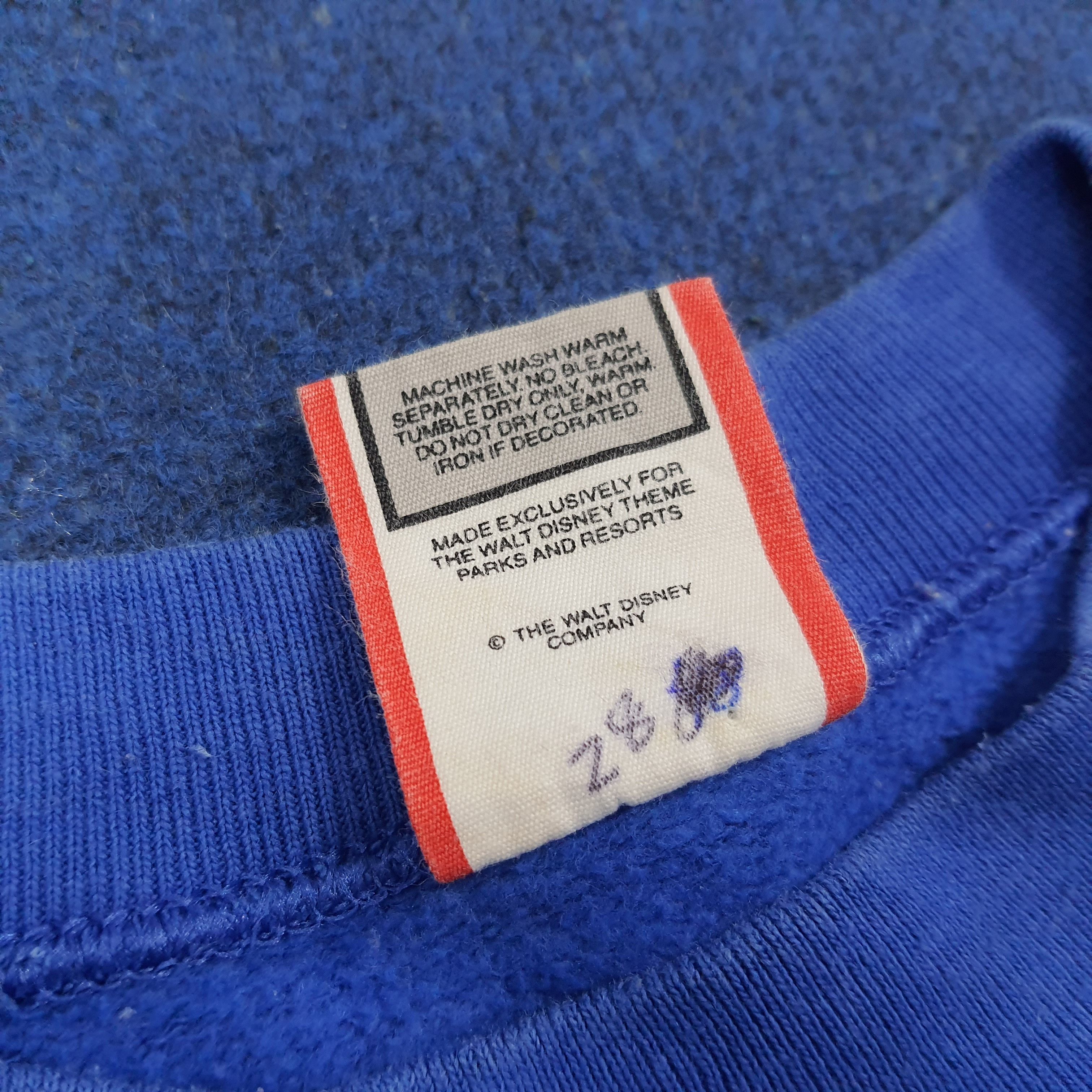 Disney Vintage Disney Donald Duck Cartoon Sweatshirt C270N11 Size US L / EU 52-54 / 3 - 6 Thumbnail