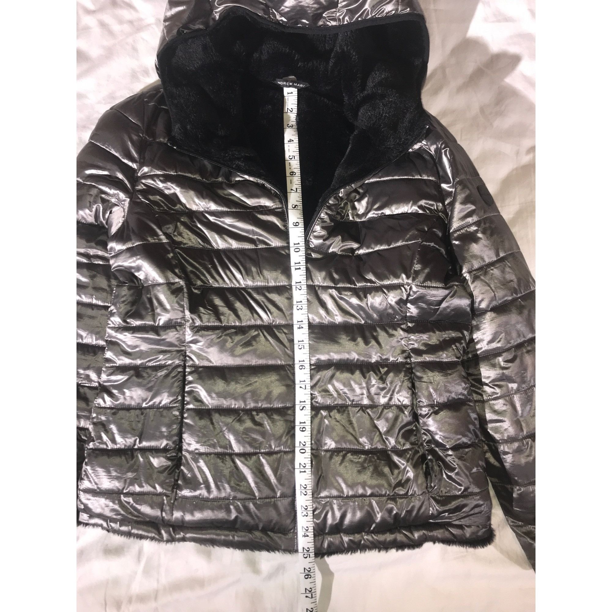 Andrew Marc Andrew Marc Womens Reversible Gray Quilt/Black Faux Fur Coat Size S / US 4 / IT 40 - 9 Thumbnail
