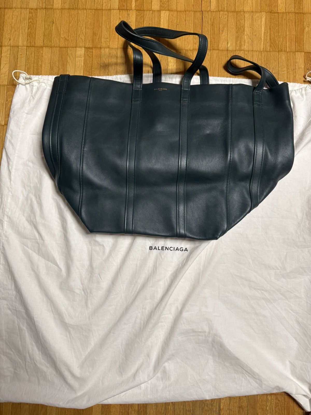 Balenciaga Balenciaga Large Leather Tote Bag Dark Green With Dust Bag Size ONE SIZE - 1 Thumbnail