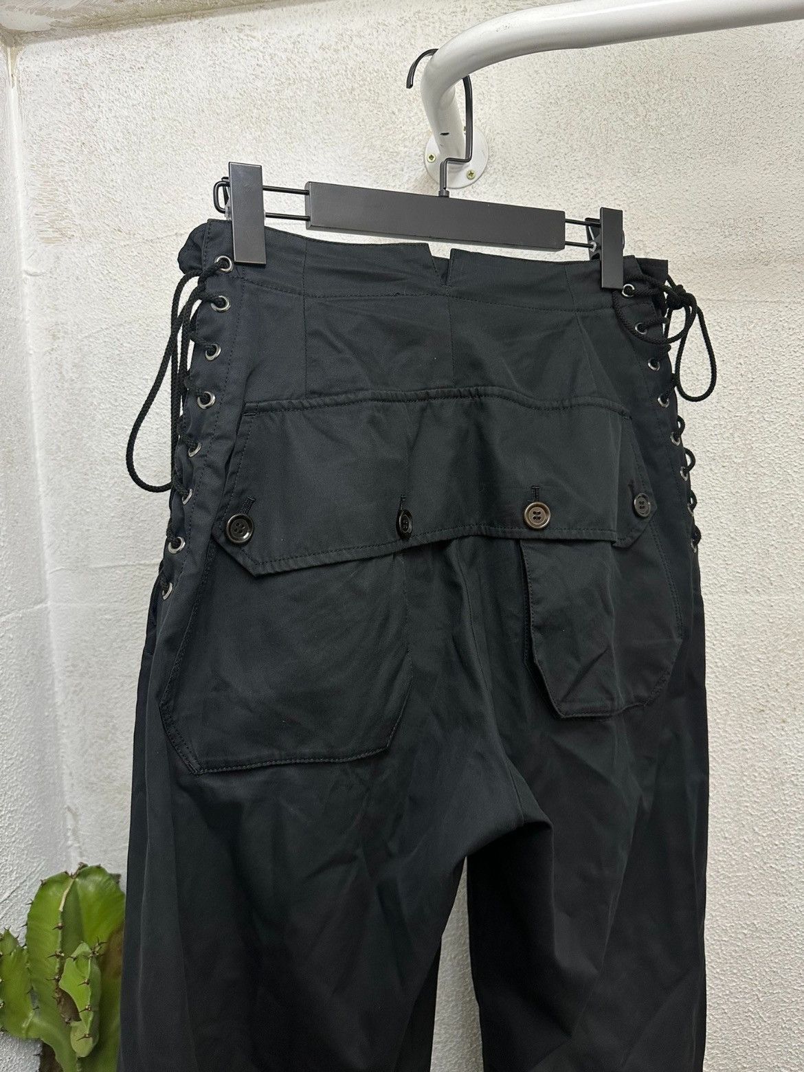 Yohji Yamamoto Yohji Yamamoto lace up design cargo pants - DMC-2508 Size US 32 / EU 48 - 6 Thumbnail