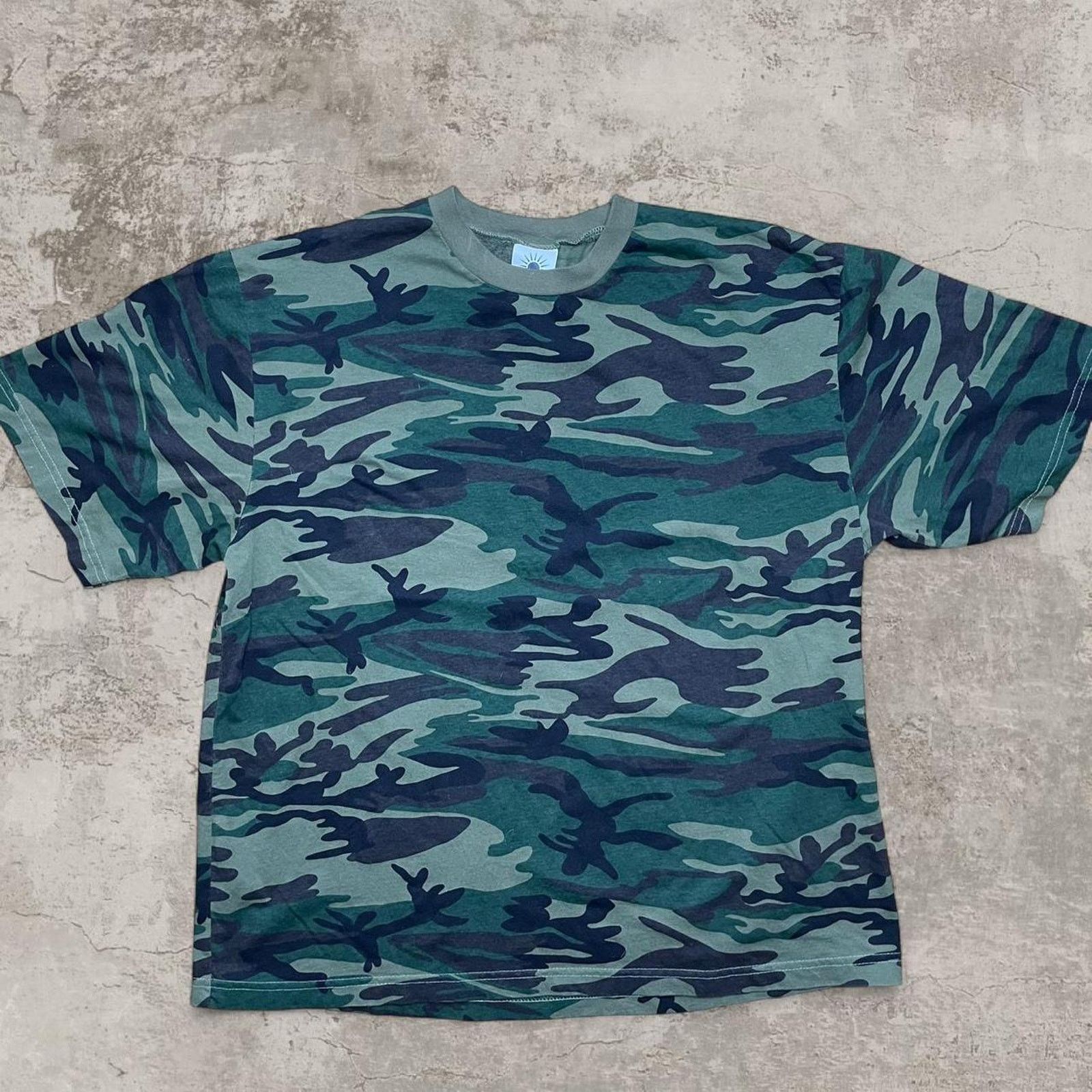 Realtree 80s camo horizontee green & black size M Size US M / EU 48-50 / 2 - 1 Thumbnail