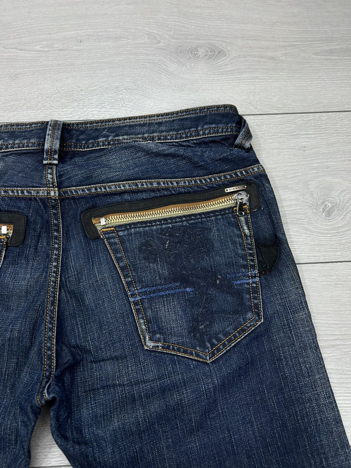 Diesel × Vintage Diesel Vintage denim jeans size 34 Size US 34 / EU 50 - 4 Thumbnail