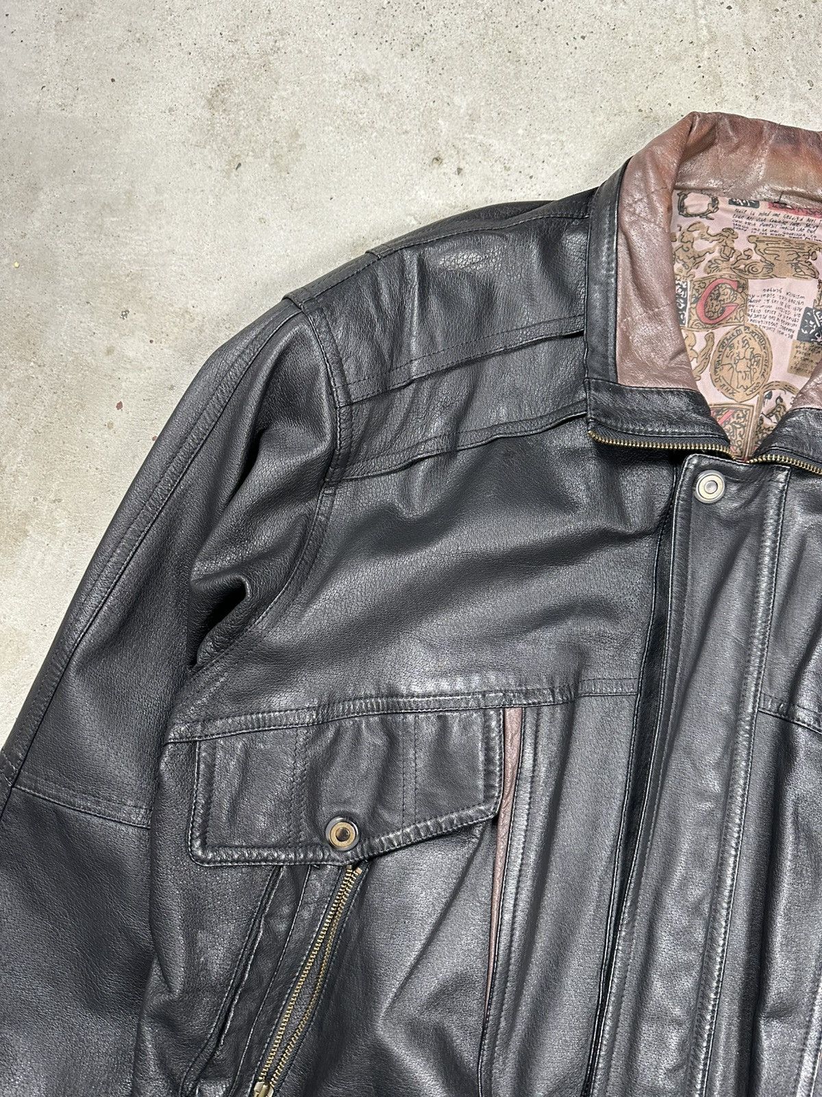 Vintage Vintage 90s Black Leather Utility Distressed Bomber Jacket Size US XL / EU 56 / 4 - 5 Thumbnail
