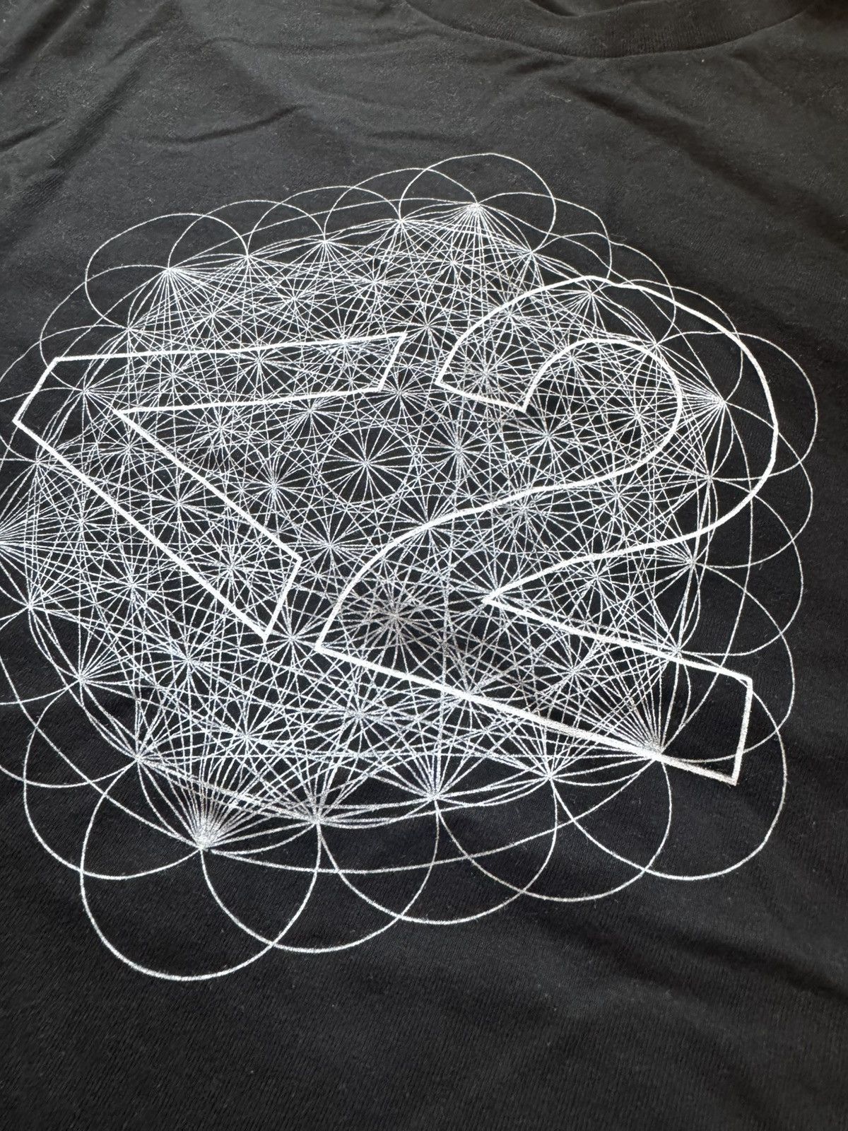 Band Tees 2HOLLIS ASIA TOUR MERCH Size US M / EU 48-50 / 2 - 2 Thumbnail