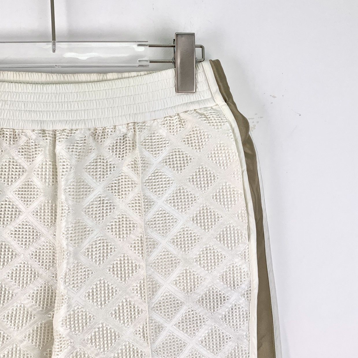 Chanel Chanel Diamond Check Zipper Design Casual Sports Pants K26WX Size 26" / US 2 / IT 38 - 3 Thumbnail