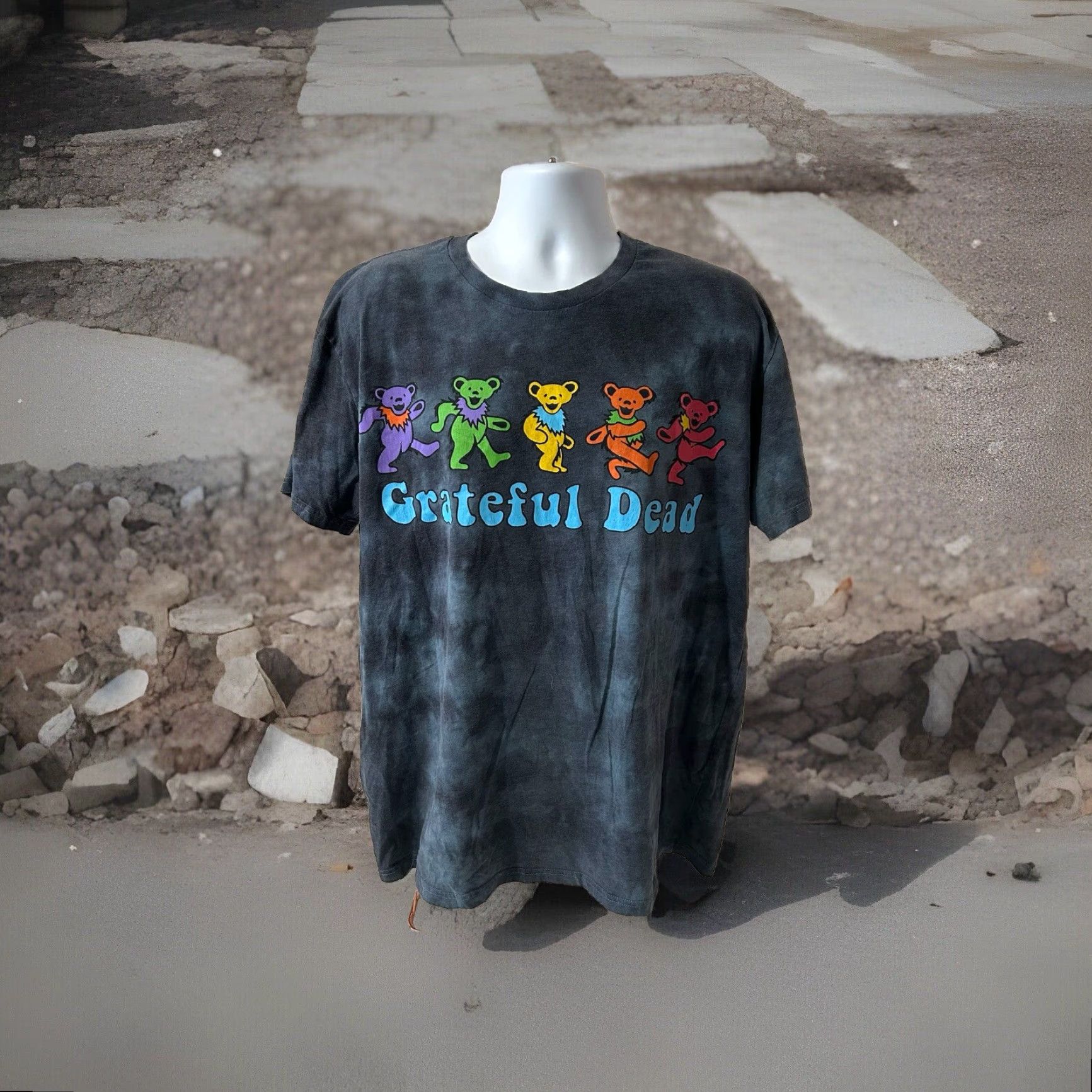 Vintage Grateful Dead Dancing Bears Shirt Men 2XL Blue Tie Dye Short Sleeve 2021 Size US XXL / EU 58 / 5 - 5 Thumbnail