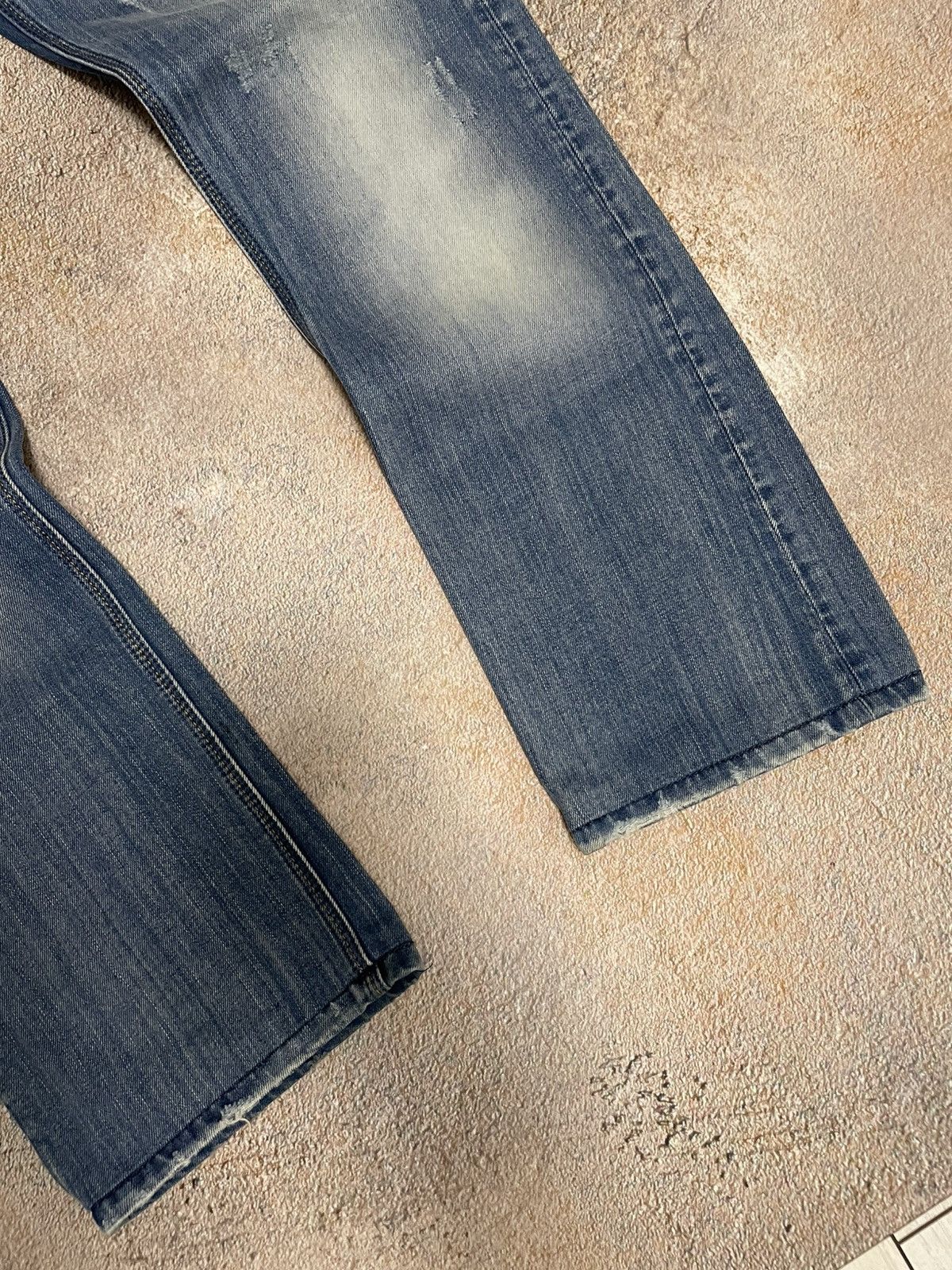 Diesel Vintage Diesel Big Logo Indigo Denim Jeans Size US 33 - 6 Thumbnail