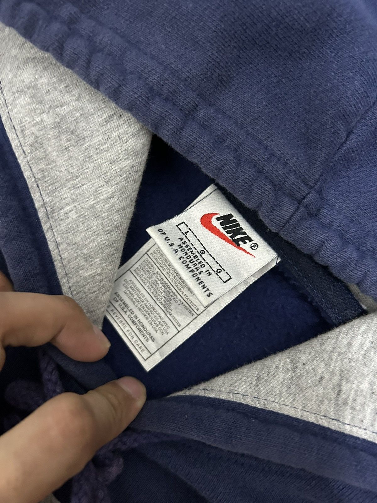 Nike NIKE VINTAGE 90’s (SOLD!) Size US L / EU 52-54 / 3 - 2 Thumbnail