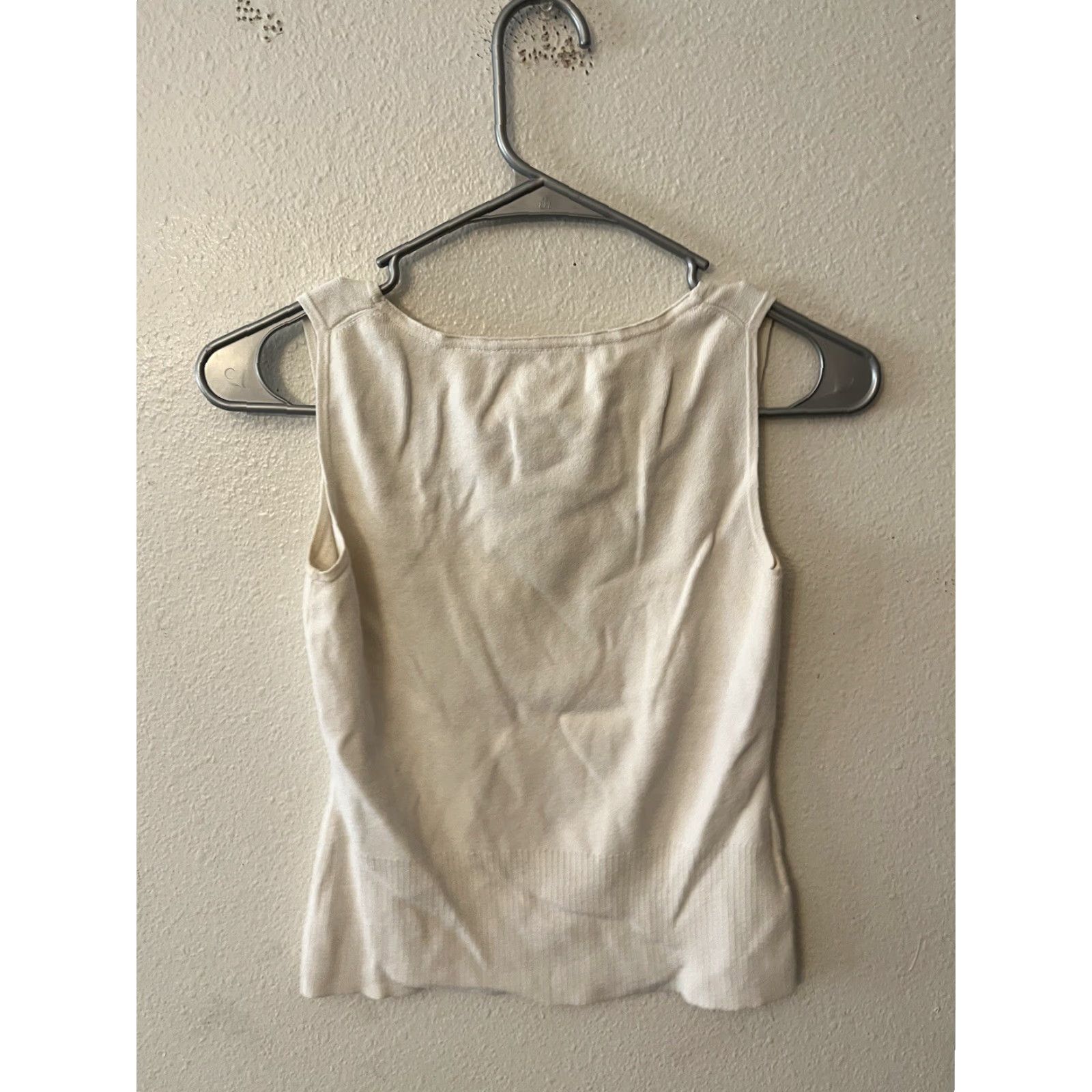 Ann Taylor VINTAGE Ann Taylor Loft Tank Womens Size Small Petite Sleeveless Knit Blouse Top White Size S / US 4 / IT 40 - 3 Thumbnail