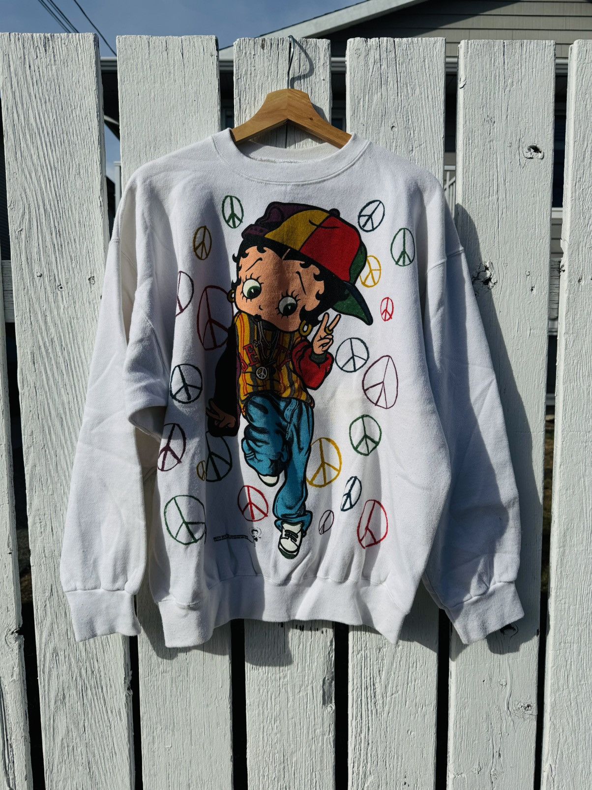 Vintage Vintage 1993 Betty Boop Crew Neck Size US XL / EU 56 / 4 - 1 Thumbnail