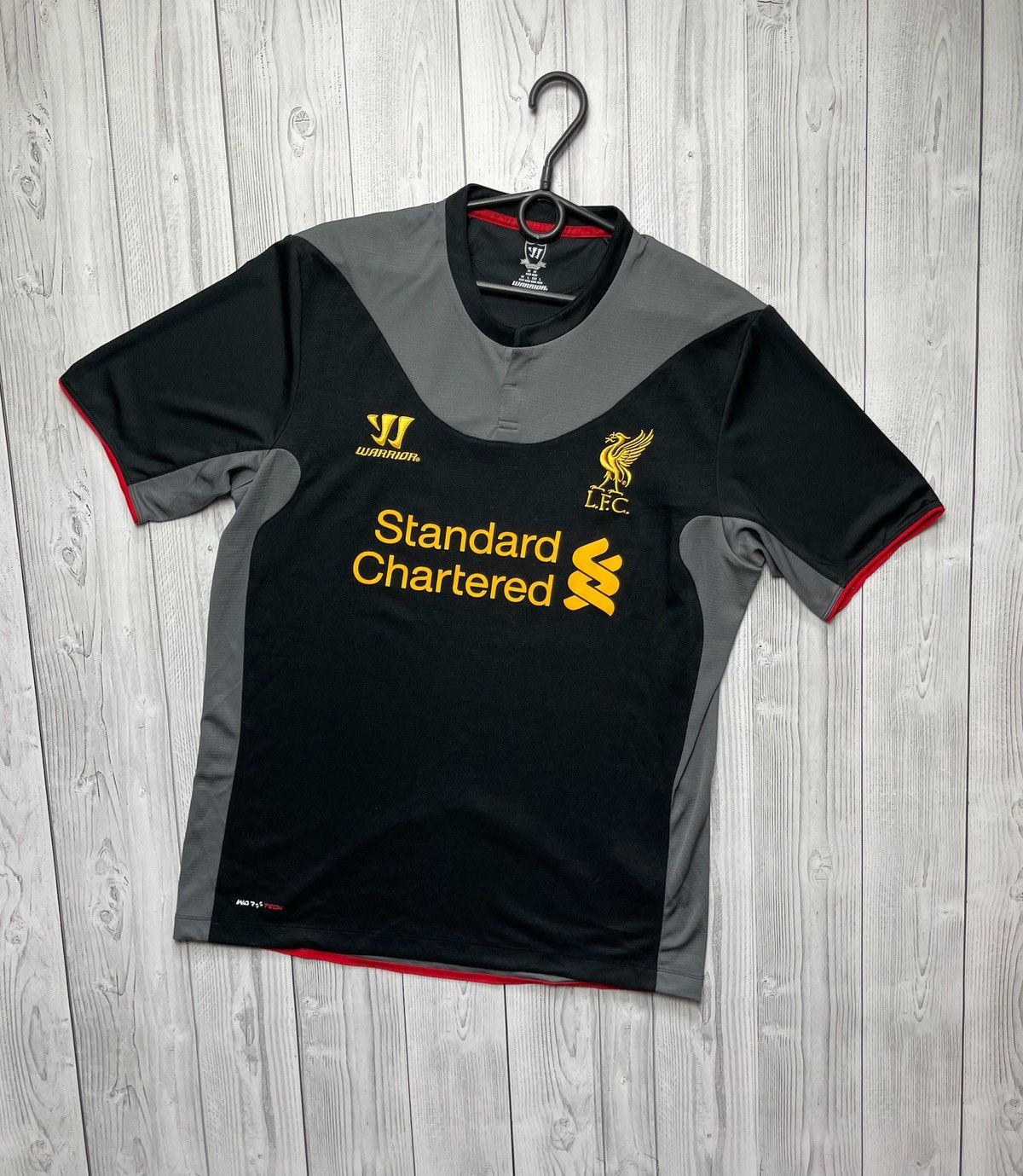 Vintage Vintage Liverpool black soccer jersey size M logo away Size US M / EU 48-50 / 2 - 1 Thumbnail