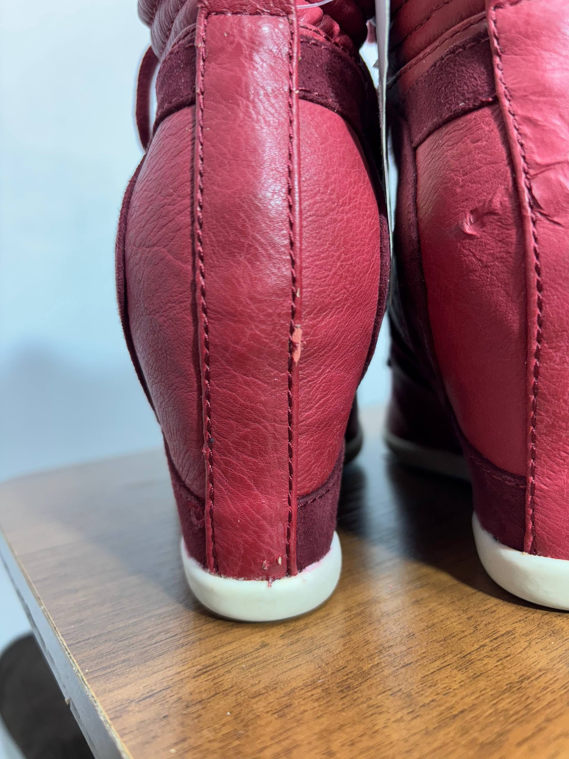 Isabel Marant Etoile Isabel Marant Etoile style Leather Hi-Top Sneakers Shoes Size US 8 / IT 38 - 11 Thumbnail