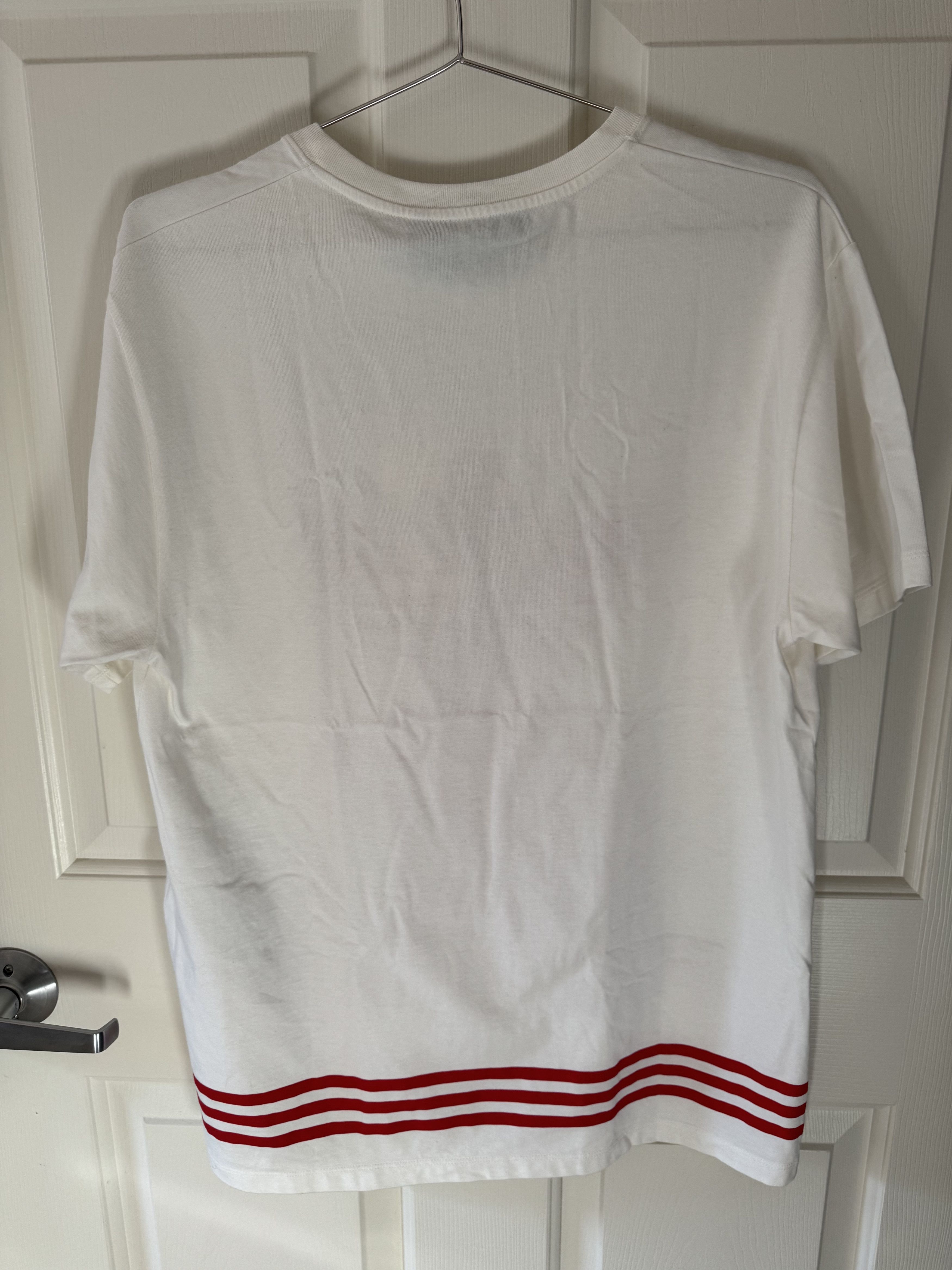 Gucci NEW GUCCI X ADIDAS SPECULUM MAJUS T-SHIRT (SZ XS OVERSIZD) Size US M / EU 48-50 / 2 - 3 Thumbnail