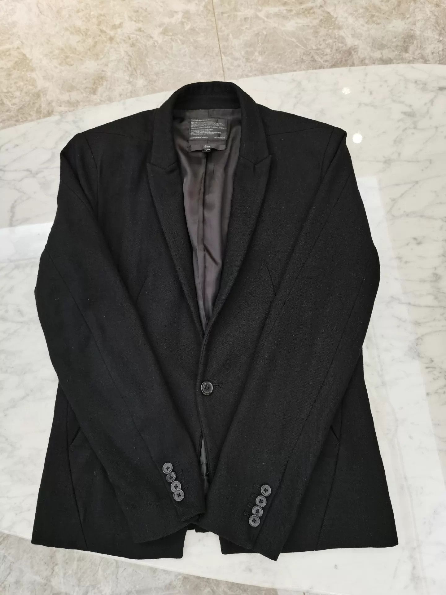 5cm 5cm L Blazer (Worn 2-3x, Bust 50, Length 67) Size US L / EU 52-54 / 3 - 8 Thumbnail