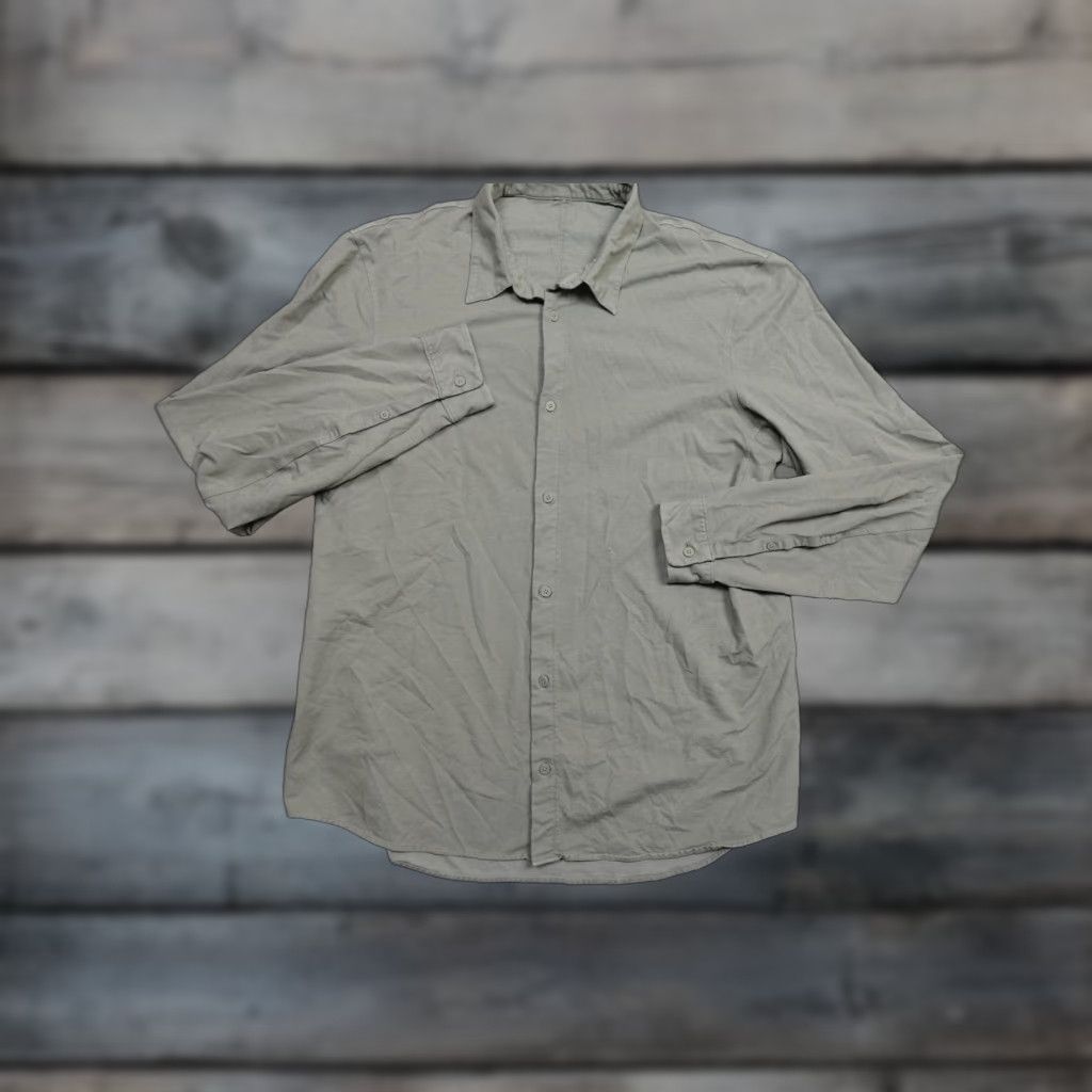 Lululemon Lululemon Button Front Shirt Mens Large Green Twill Casual Long Sleeve Button-Up Shirt Mens Large Green Lululemon Size US L / EU 52-54 / 3 - 1 Thumbnail