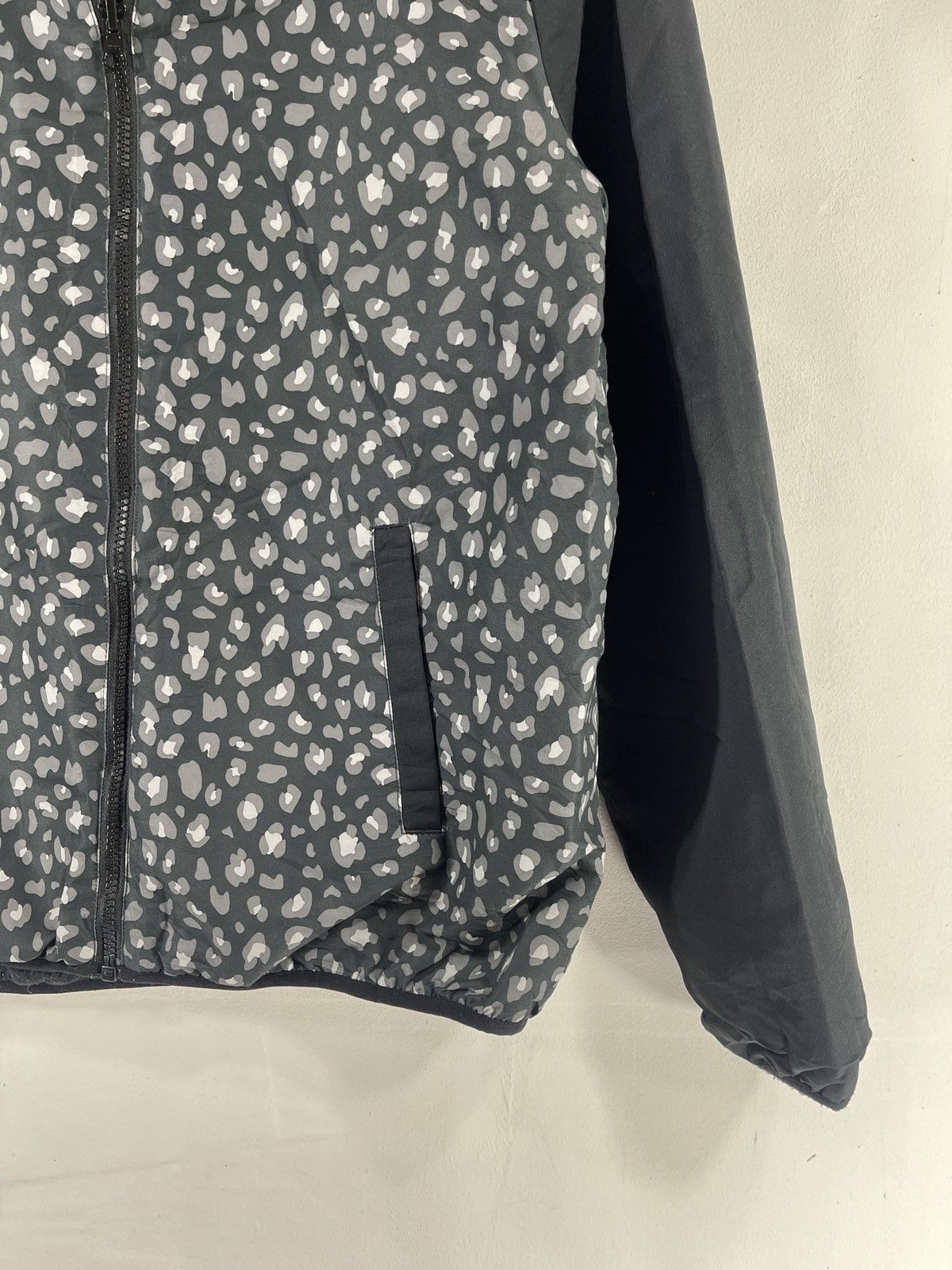 Japanese Brand × Vintage Full Zipper ROXY Jacket Size US L / EU 52-54 / 3 - 7 Thumbnail