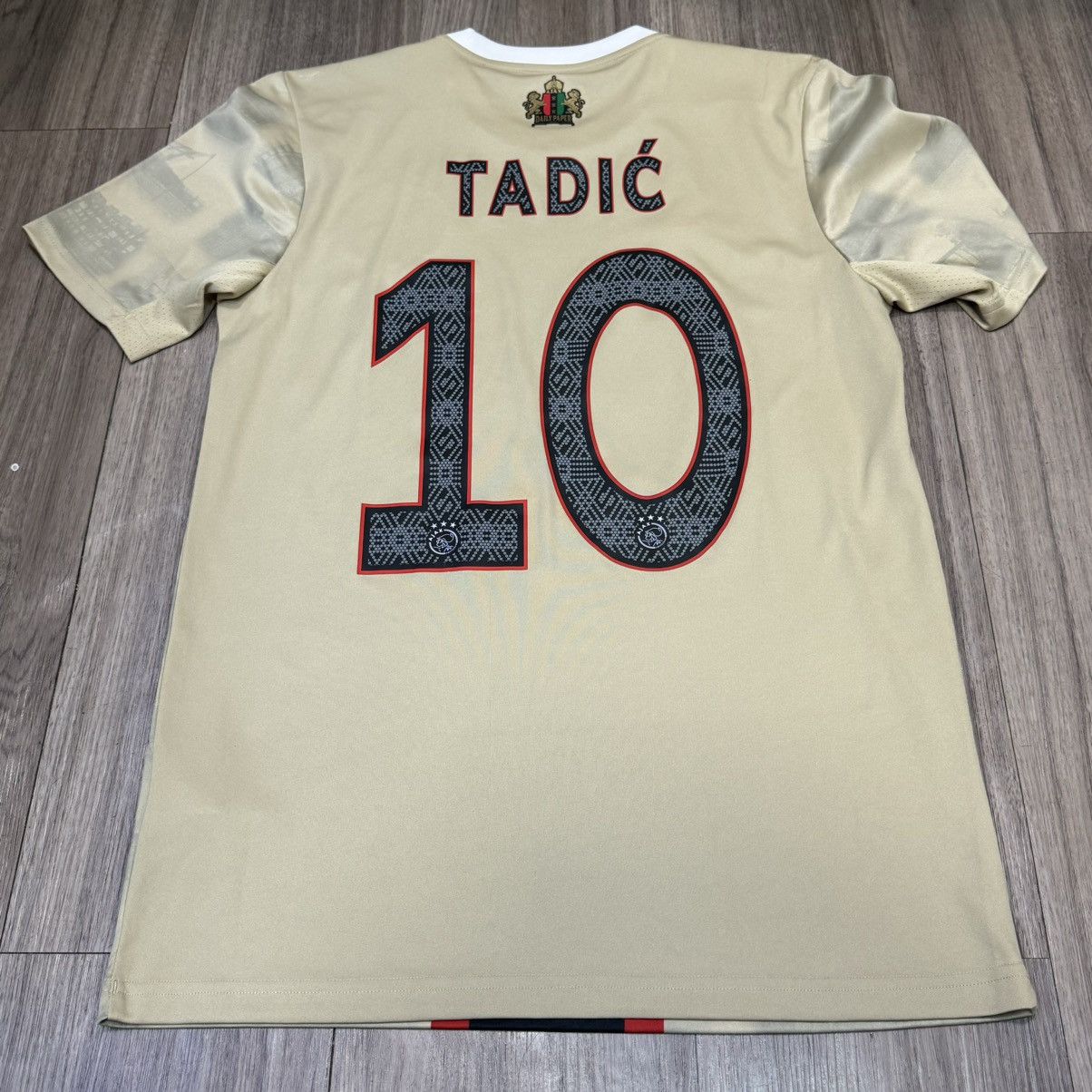 Adidas Ajax 22/23 third away shirt #10 Tadic Size US S / EU 44-46 / 1 - 2 Thumbnail