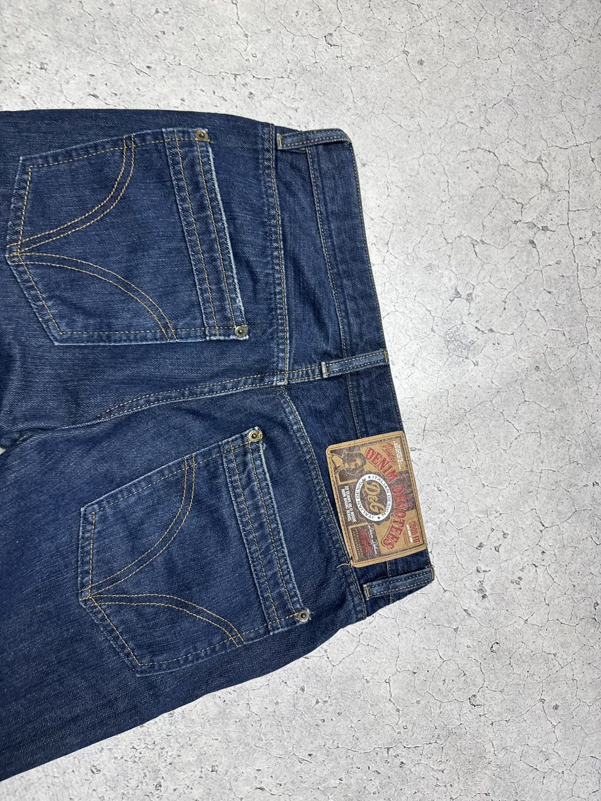 Dolce & Gabbana Dolce & Gabbana DG Luxury Denim Jeans Size 33 Size US 33 - 12 Thumbnail