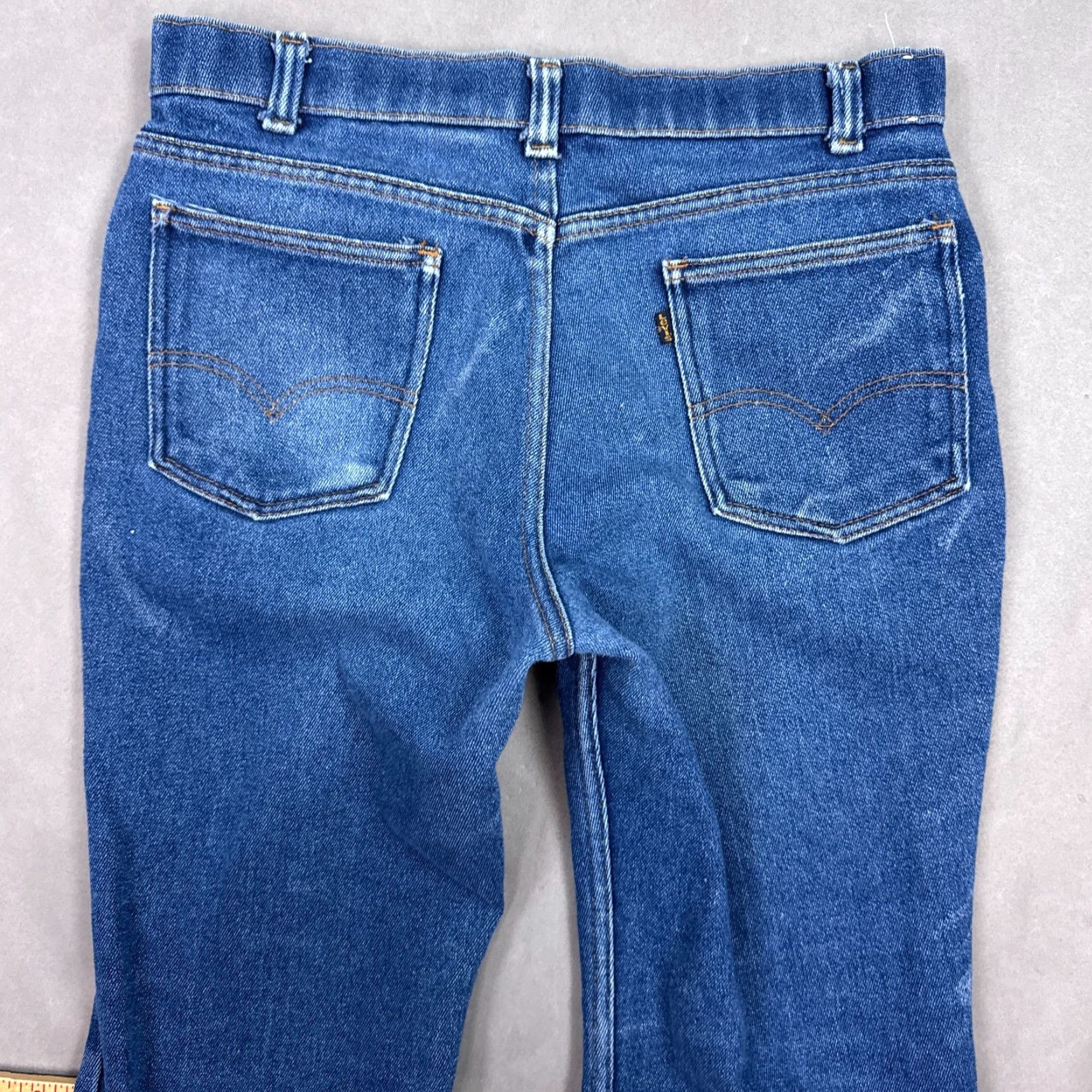Levi's VINTAGE Levi's Jeans Mens 34x32 Blue 90s Denim Pants 547 Faded Levi's 500 Series 5-Pocket Regular Medium Wash 32in Inseam Mens Jeans Size US 34 / EU 50 - 4 Thumbnail