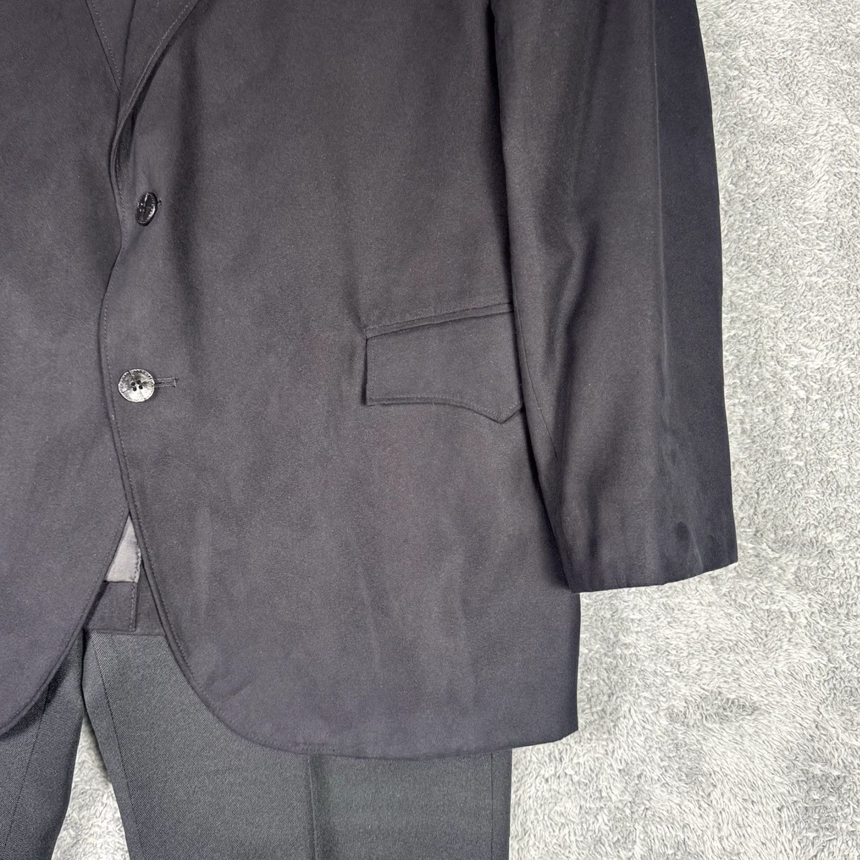 Vintage VINTAGE Circle S Suit Men 46R Western Cowboy 34x28 2 Piece Suede Black Solid 80s 90s Mens Regular Jacket Front Button two-button bootcut Size 46R - 3 Thumbnail