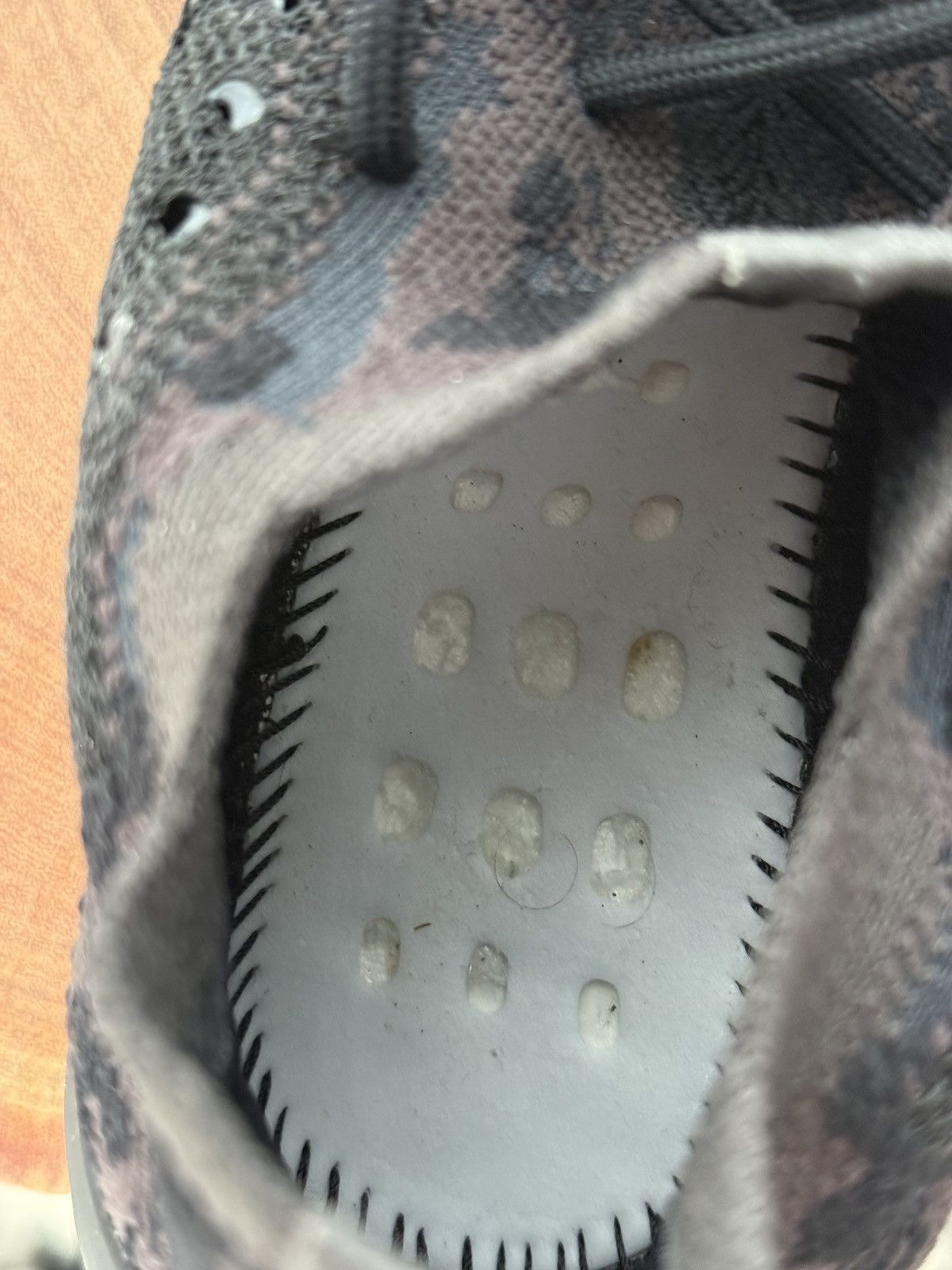 Yeezy Adidas Yeezy Boost 380 Onyx Non-Reflective Size US 6.5 / EU 39-40 - 9 Thumbnail