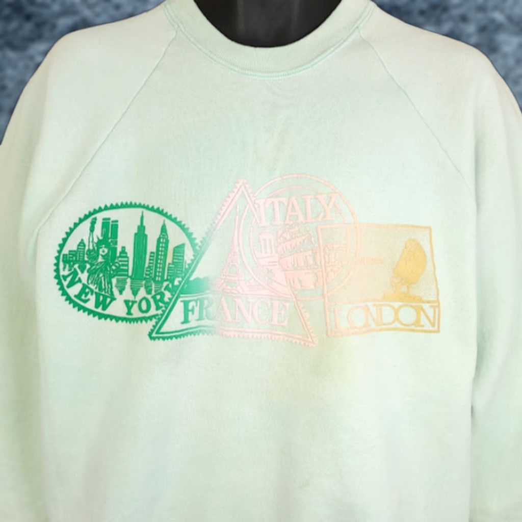 Fruit Of The Loom VINTAGE International Cities Sweatshirt Mens Size Large Green 90s Made In USA Size US L / EU 52-54 / 3 - 1 Thumbnail