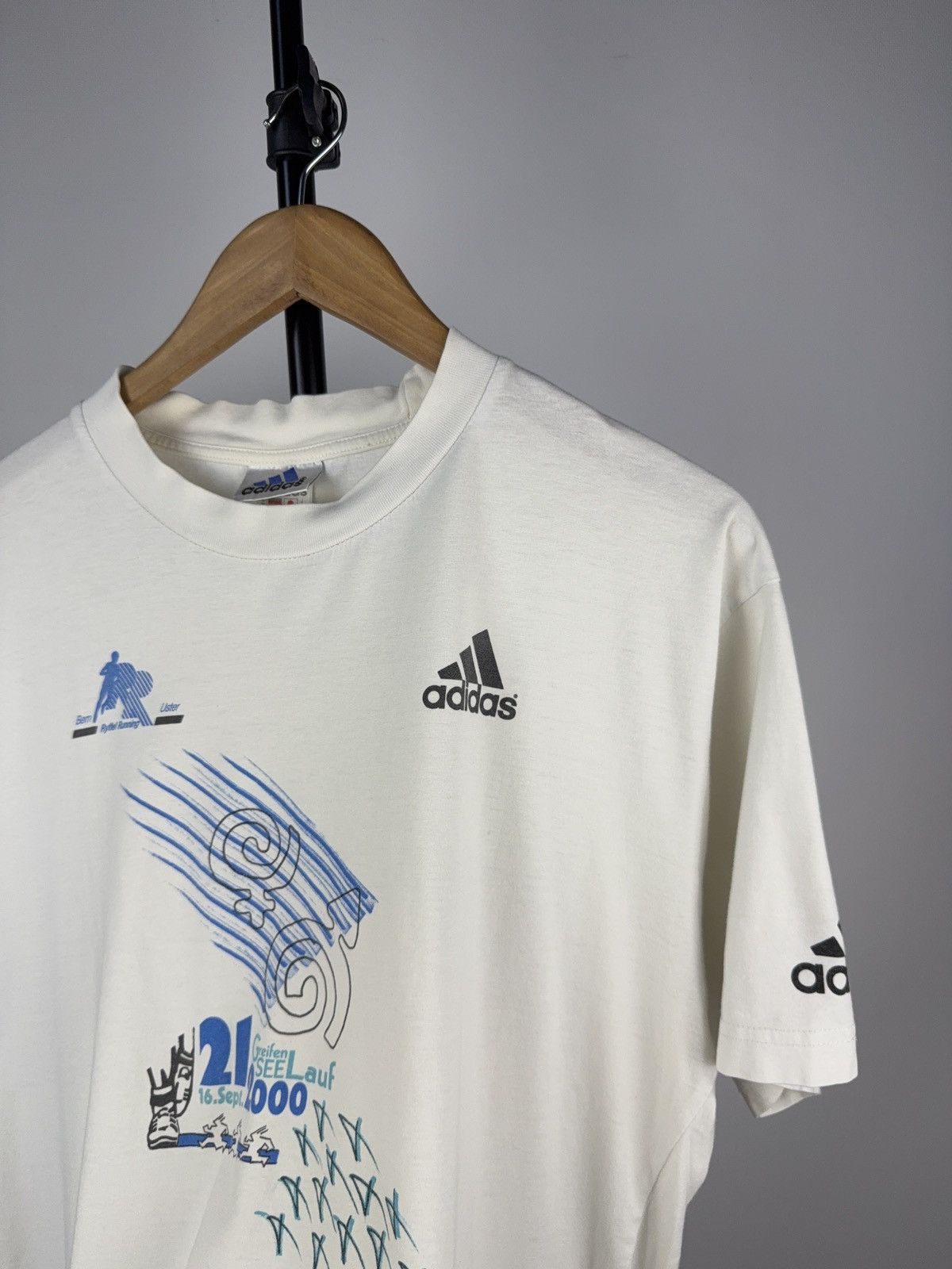 Adidas Adidas Marathon running Adidas 2000 Greifen See Lauf Tee Size US M / EU 48-50 / 2 - 2 Thumbnail