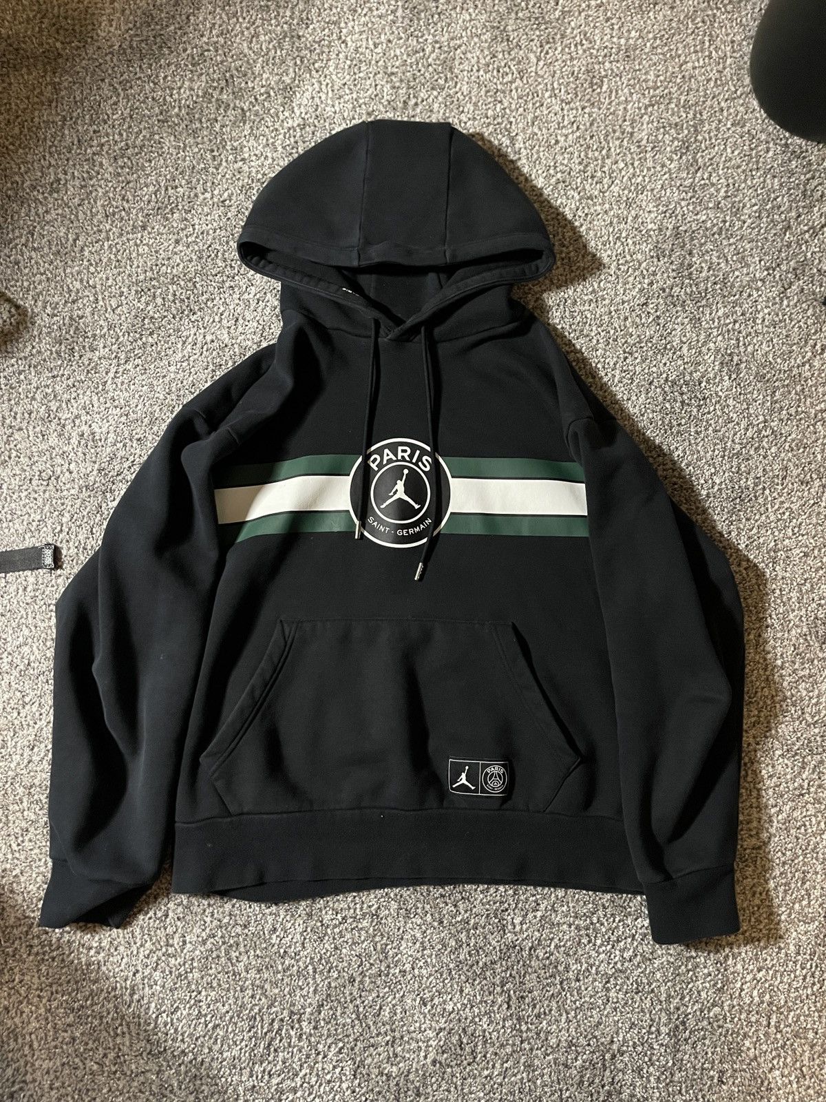 Nike (L) PSG X NIKE HOODIE Size US L / EU 52-54 / 3 - 1 Thumbnail