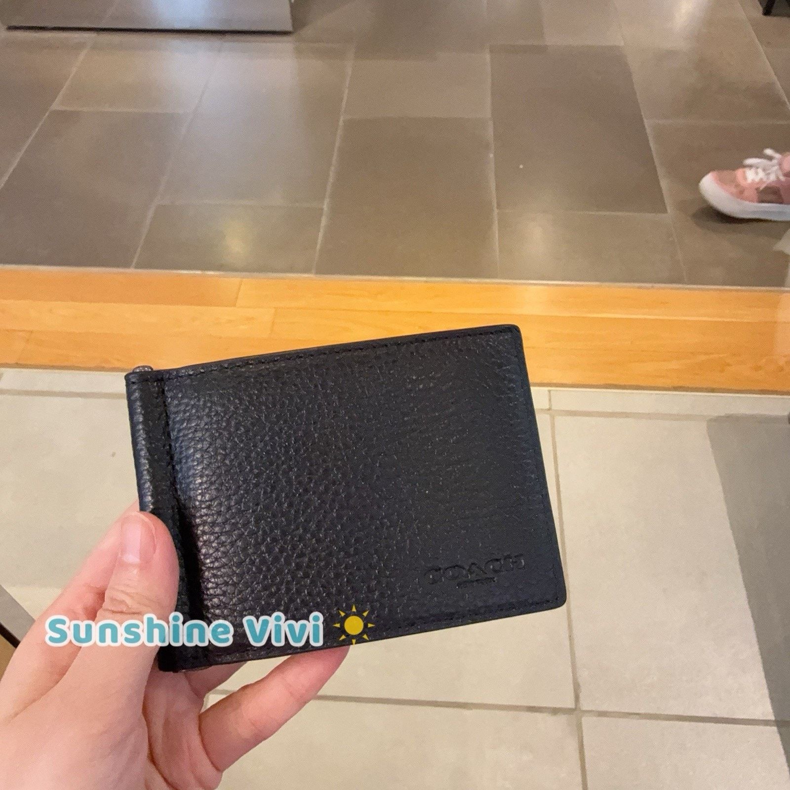 Coach NWT Coach Slim Money Clip Billfold Wallet CH090 Leather Size ONE SIZE - 1 Thumbnail