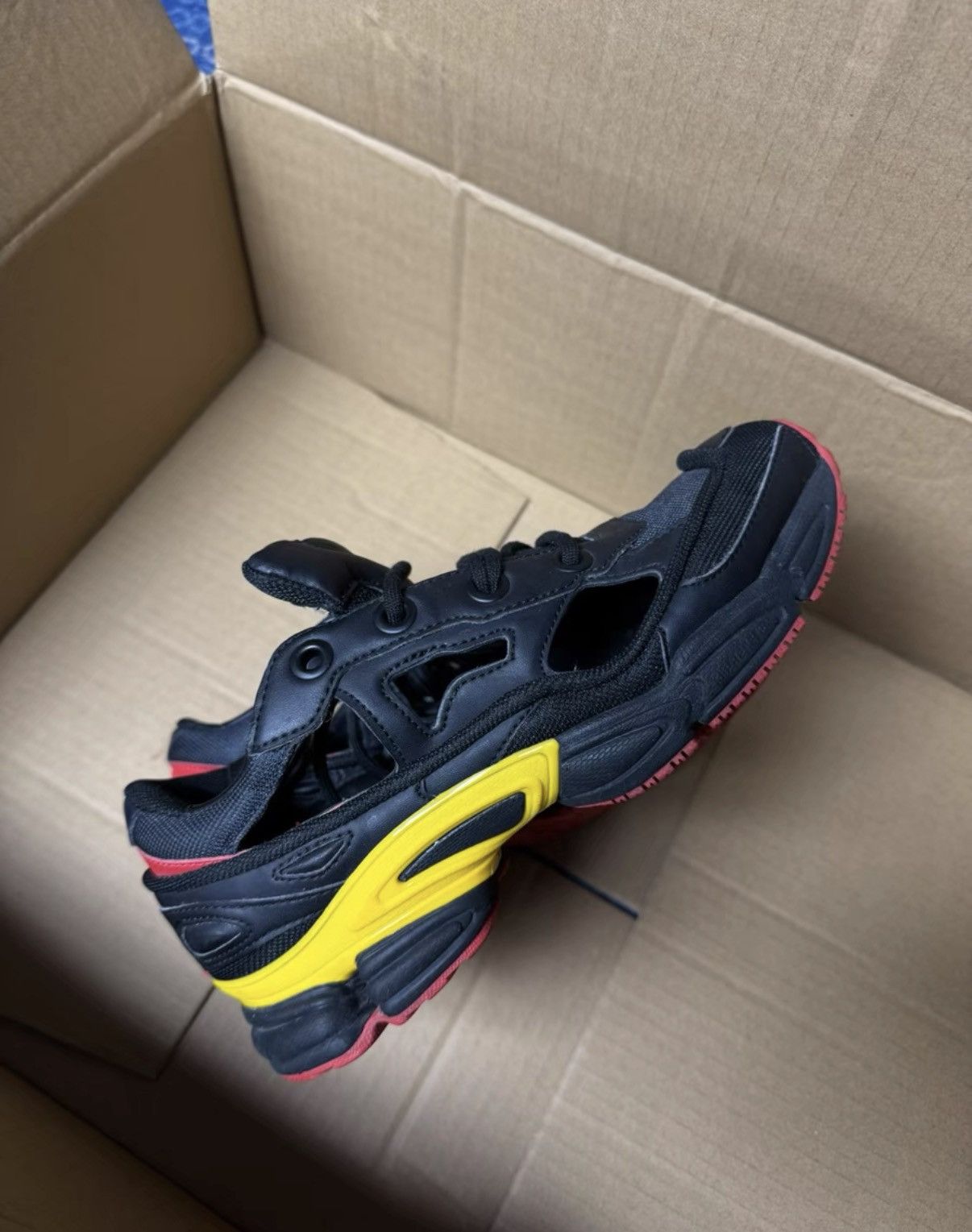 Adidas Adidas Black & Yellow F34234 K37 Size US 7 / EU 40 - 7 Thumbnail