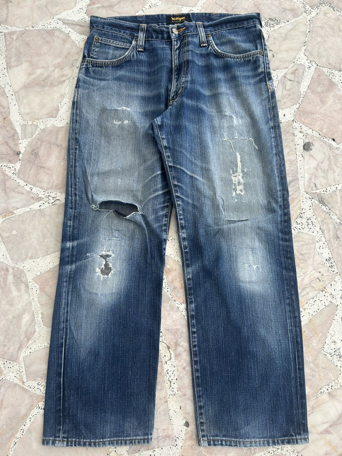 Wrangler Wrangler Ripped Vintage Denim Size US 34 / EU 50 - 1 Thumbnail