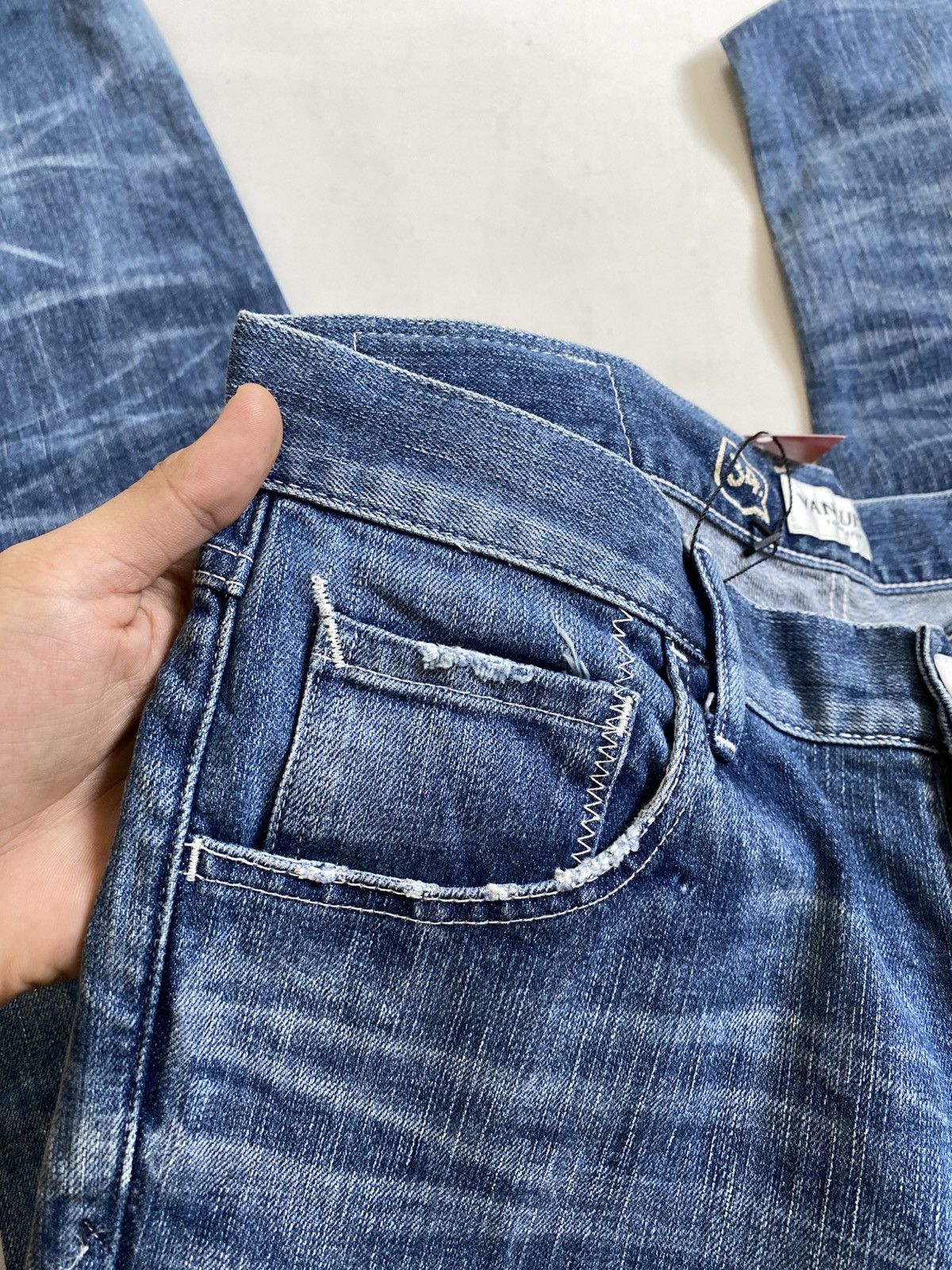 Vanquish 🔥Rare🔥 Vanquish Tokyo Stone Wash Denim 🇯🇵 Size US 34 / EU 50 - 3 Thumbnail
