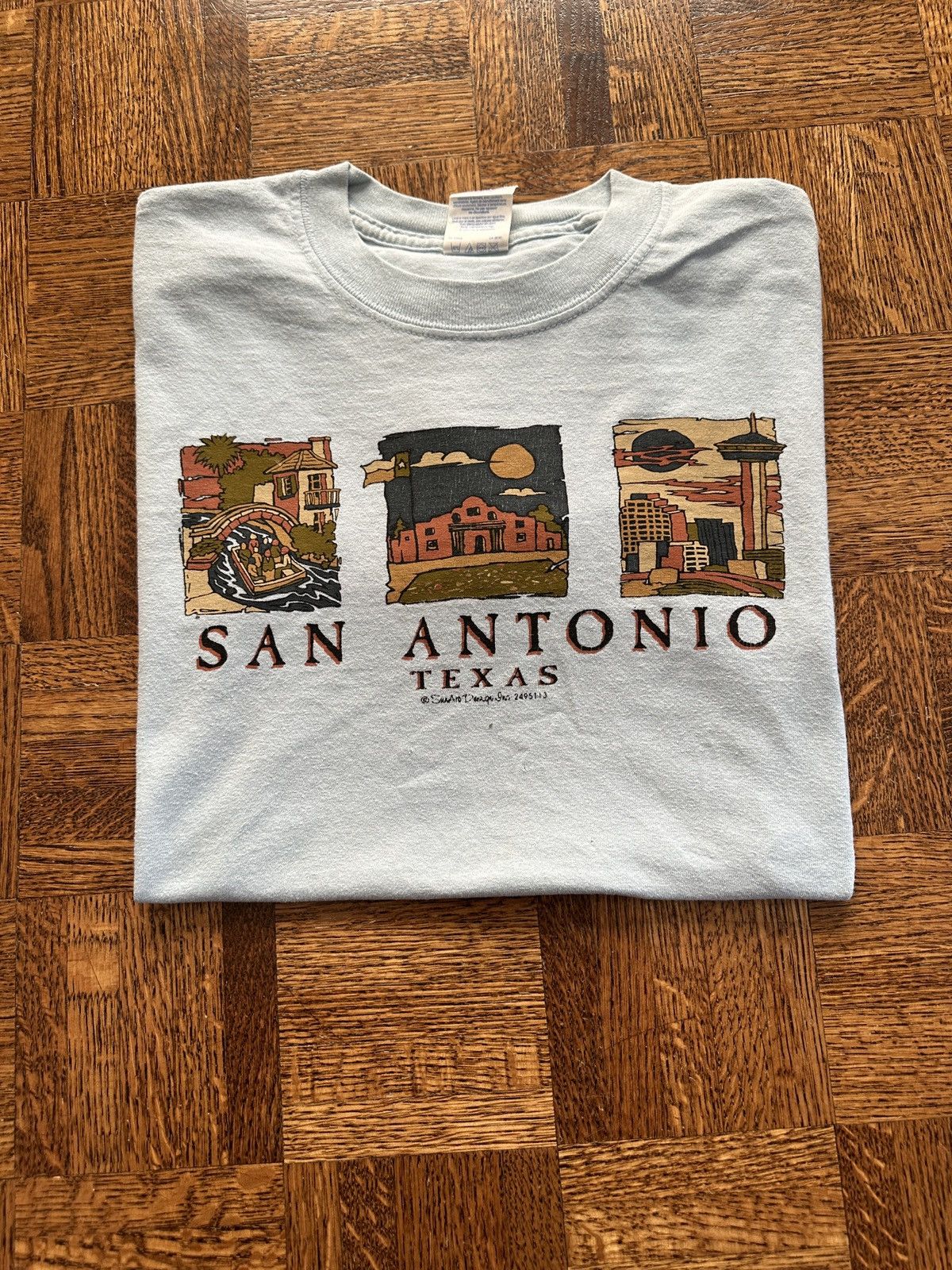 Japanese Brand Vintage Y2K San Antonio Texas Cartoon Graphic Tee Size US S / EU 44-46 / 1 - 1 Thumbnail
